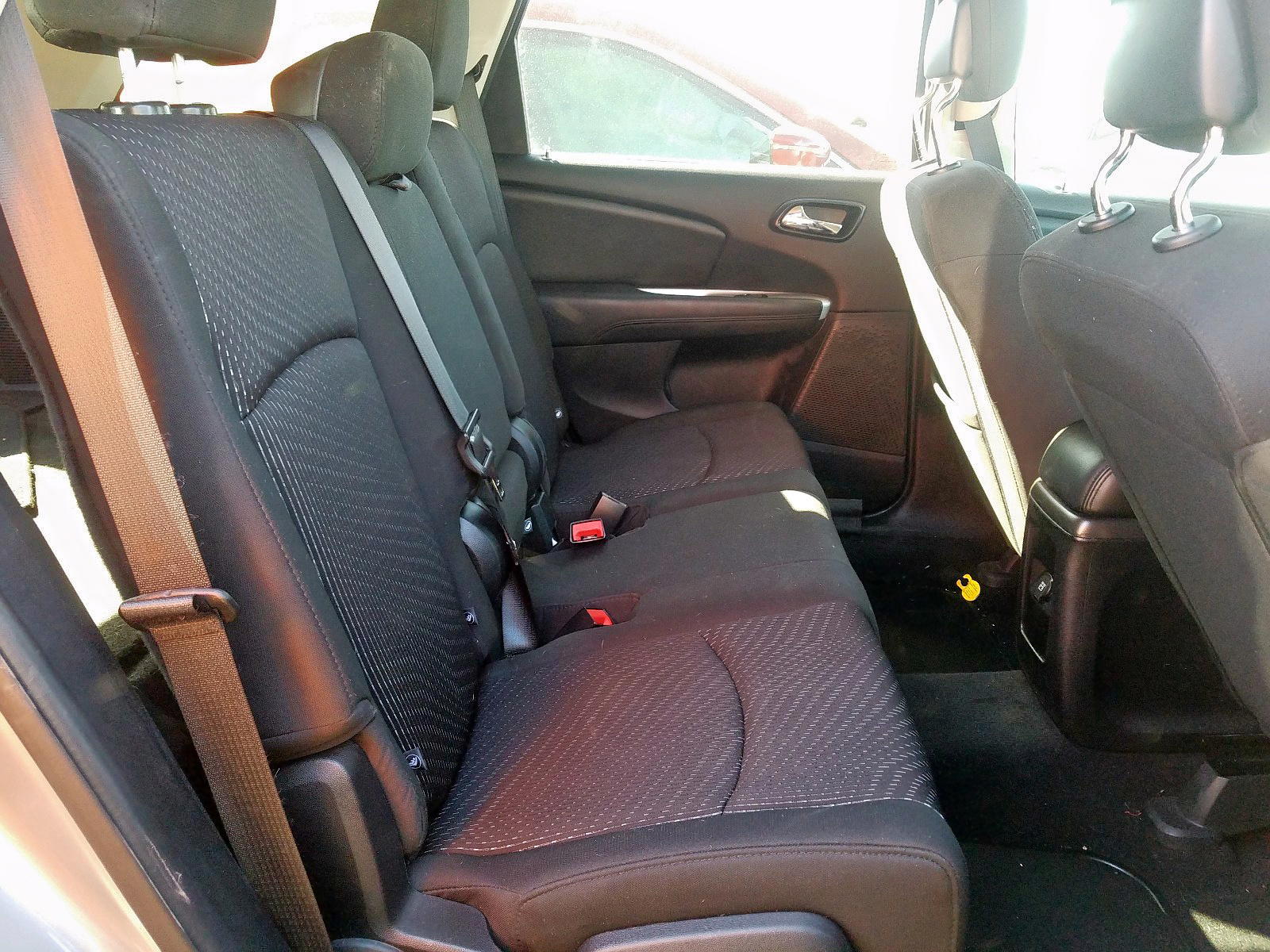 Photo 6 from auction – 2017 DODGE JOURNEY SE with VIN 3C4PDCAB8HT568192