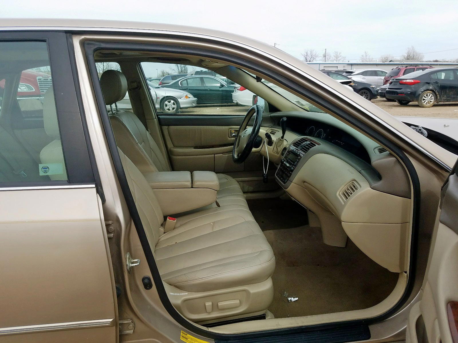 Photo 5 from auction – 2002 TOYOTA AVALON XL with VIN 4T1BF28B32U253166