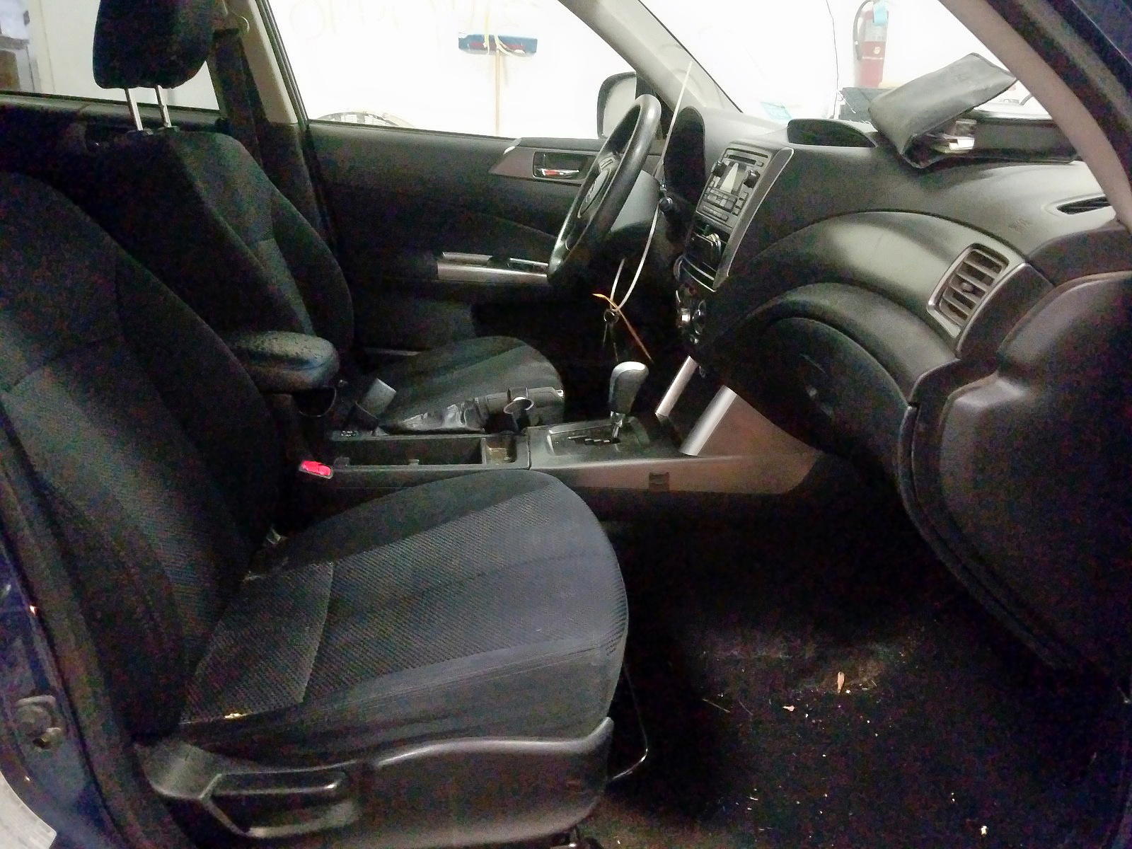 Photo 5 from auction – 2011 SUBARU FORESTER 2 with VIN JF2SHBDC0BH732569