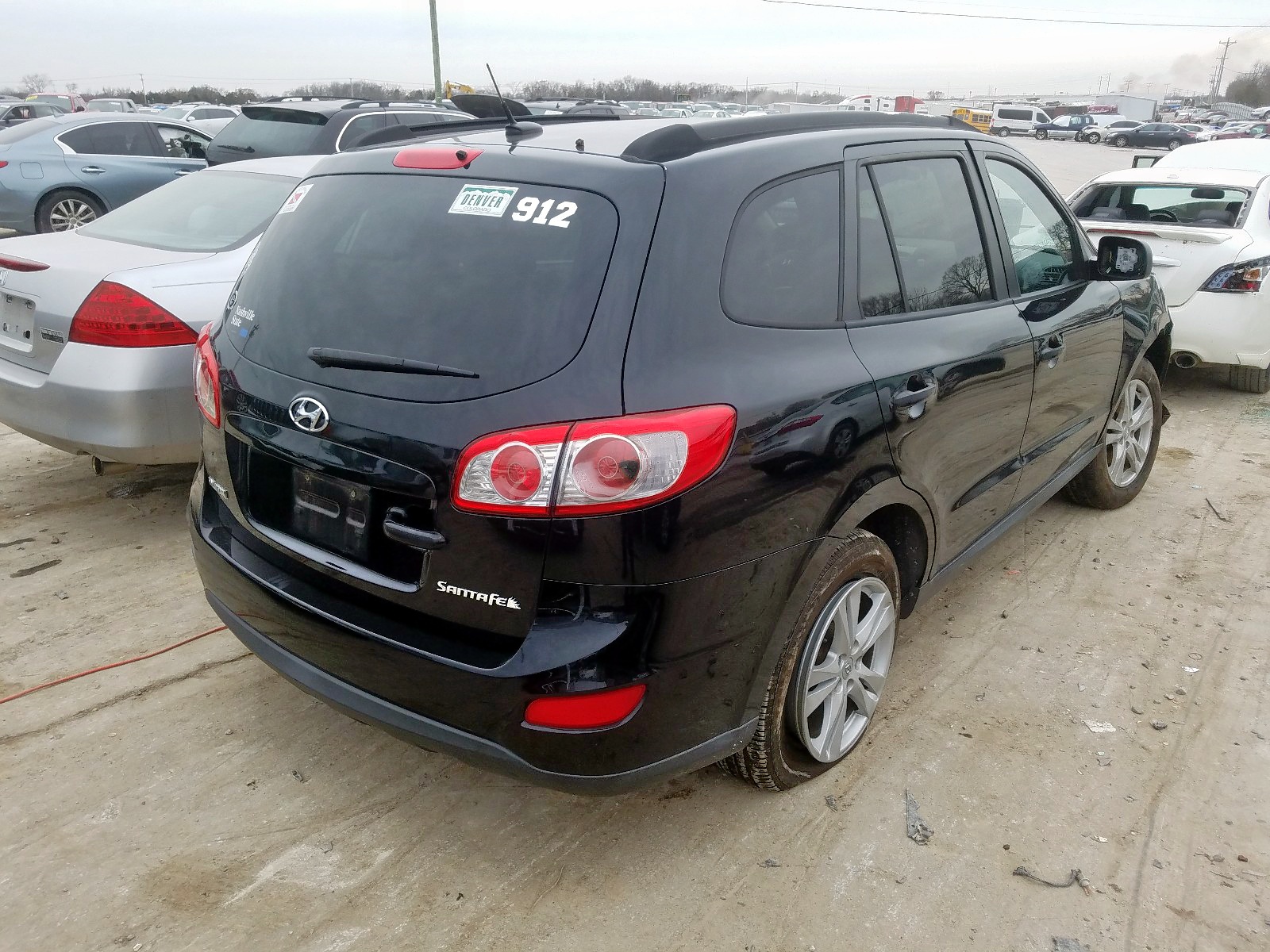 Photo 4 from auction – 2010 HYUNDAI SANTA FE G with VIN 5NMSG3AB7AH394488