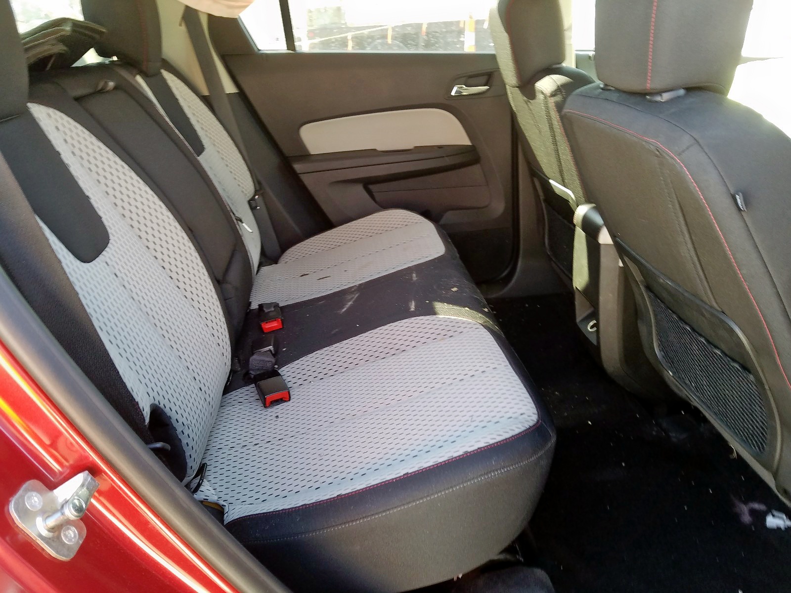 Foto 6 de la subasta – 2015 GMC TERRAIN SL con VIN 2GKALMEK7F6404222