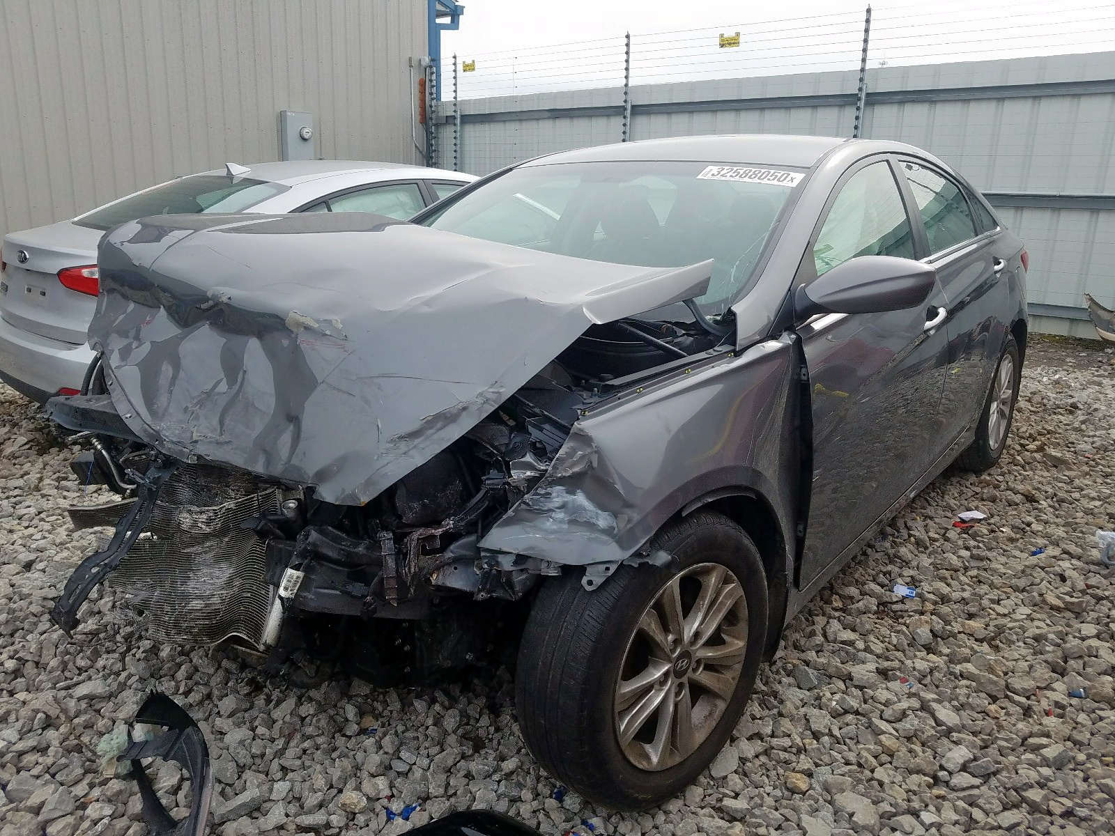 Photo 2 from auction – 2012 HYUNDAI SONATA GLS with VIN 5NPEB4AC9CH443691