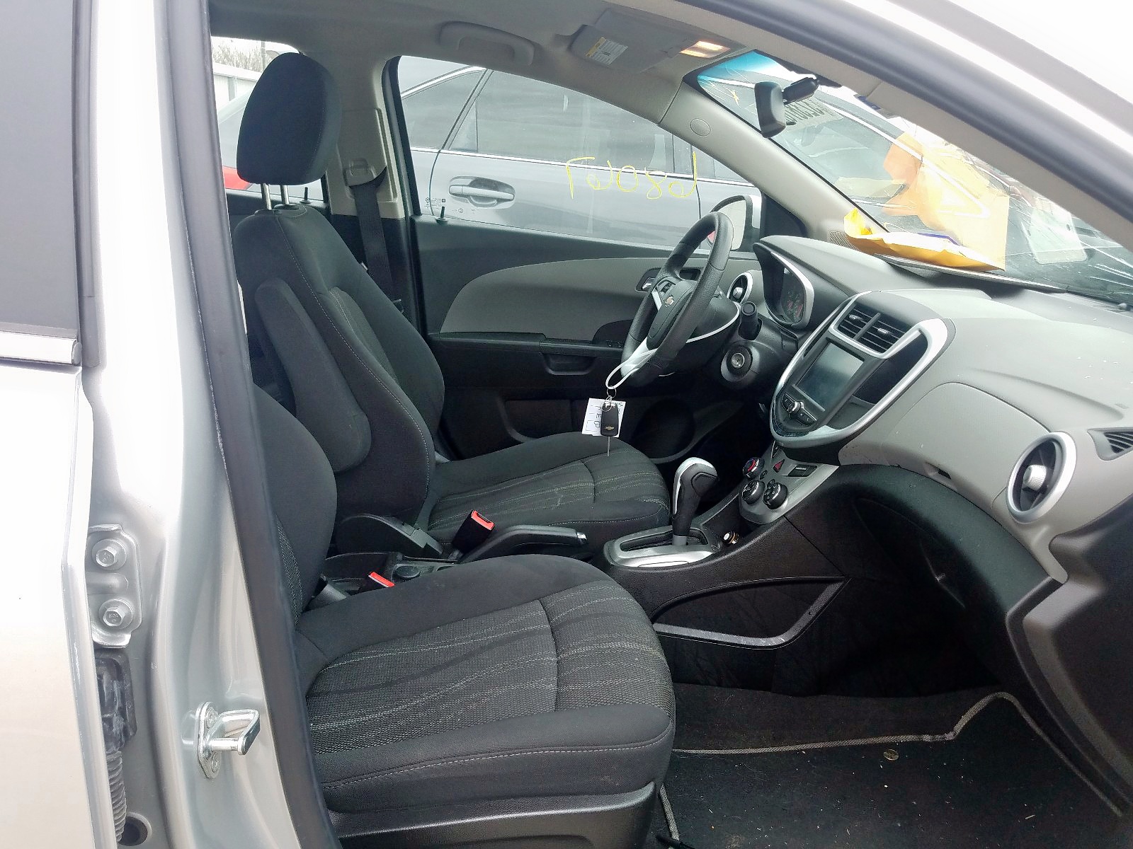 Photo 5 from auction – 2017 CHEVROLET SONIC LT with VIN 1G1JD5SH0H4107720
