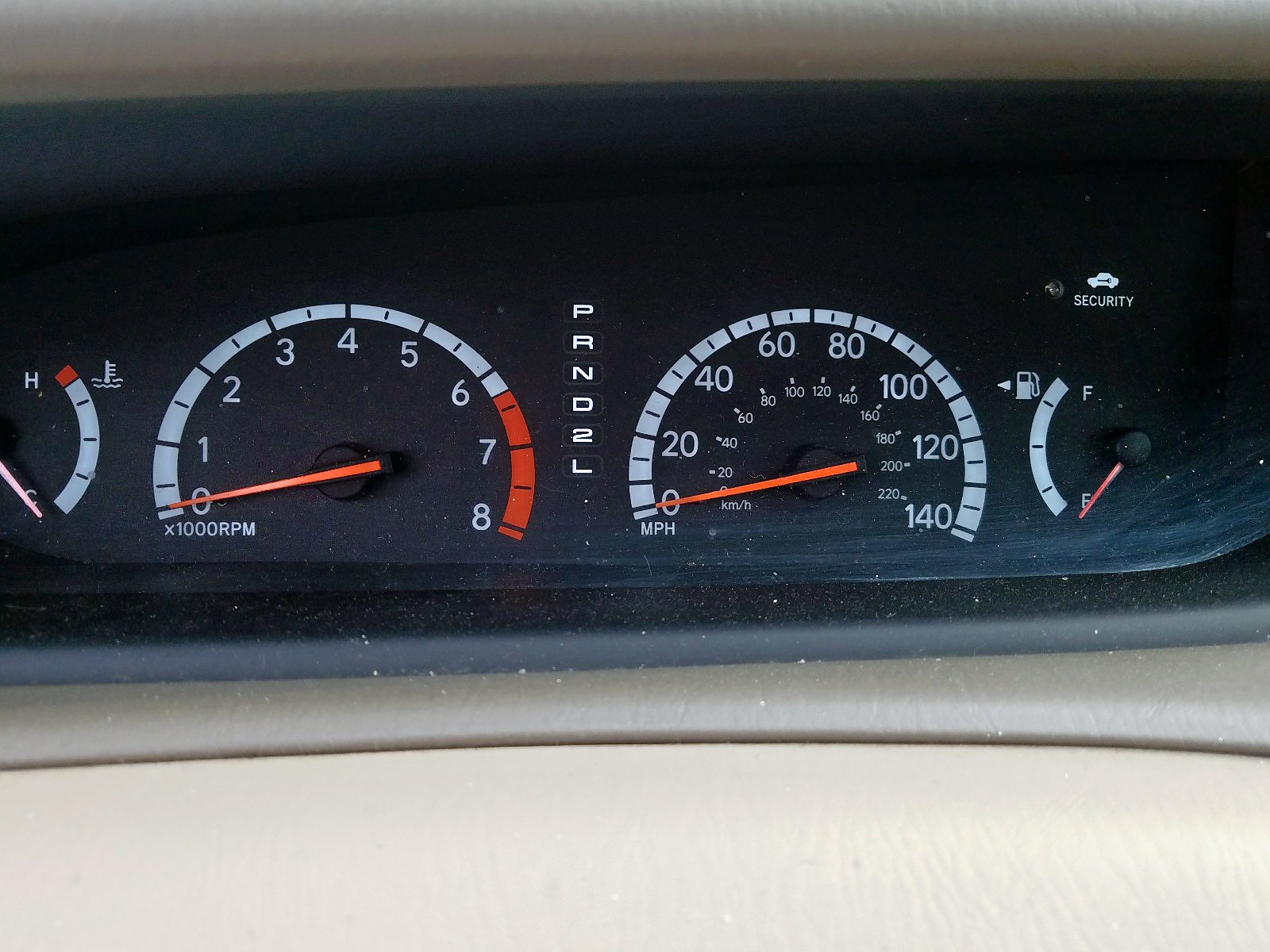 Zdjęcie 8 z aukcji – 2002 TOYOTA AVALON XL z VIN 4T1BF28B32U253166