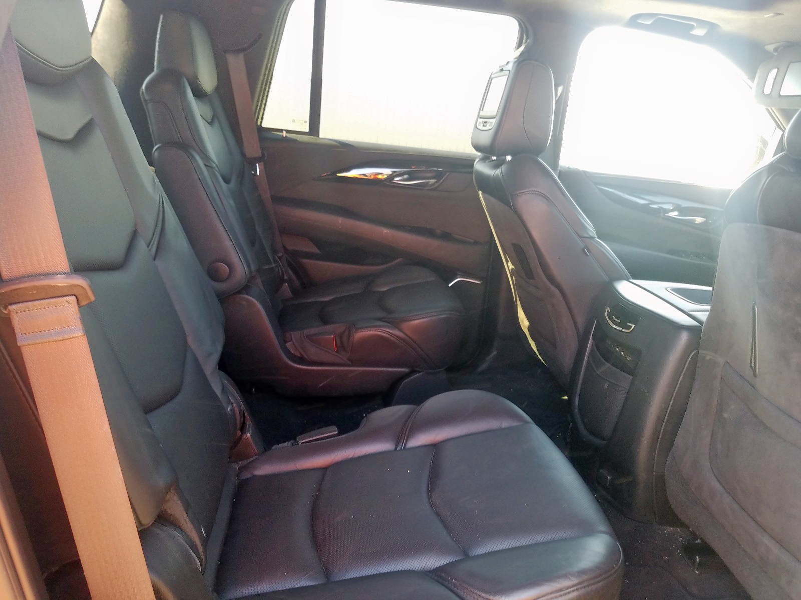 Photo 6 from auction – 2018 CADILLAC ESCALADE P with VIN 1GYS4DKJ7JR266763