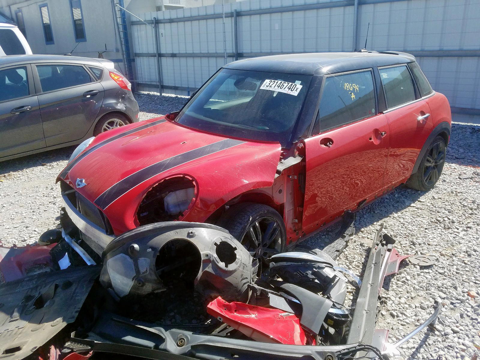 Photo 2 from auction – 2015 MINI COOPER with VIN WMWXS5C59FT830882