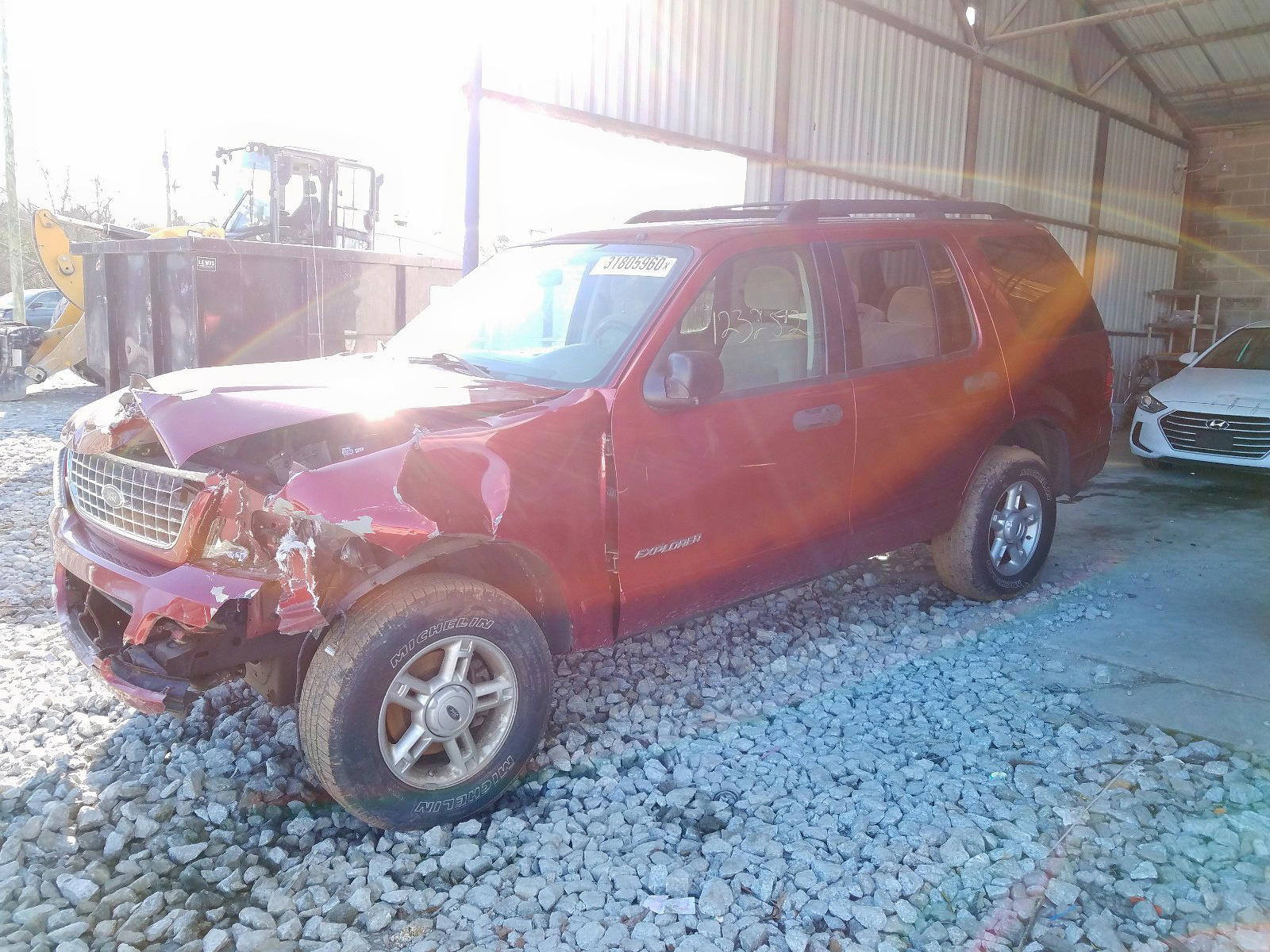 Photo 2 from auction – 2005 FORD EXPLORER X with VIN 1FMZU63K85UC02625