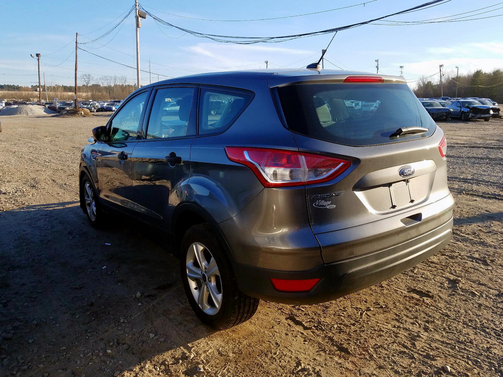Photo 3 from auction – 2014 FORD ESCAPE S with VIN 1FMCU0F77EUE07413