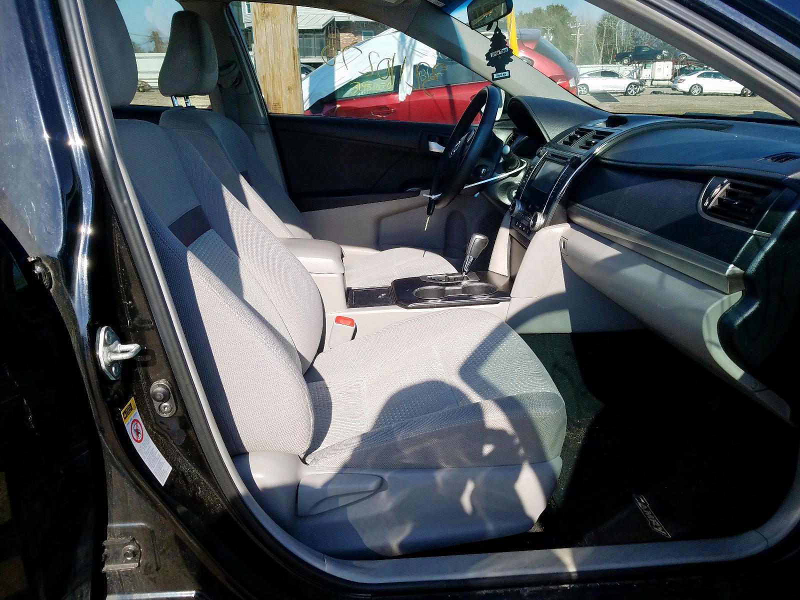 Photo 5 from auction – 2012 TOYOTA CAMRY BASE with VIN 4T4BF1FK9CR172175