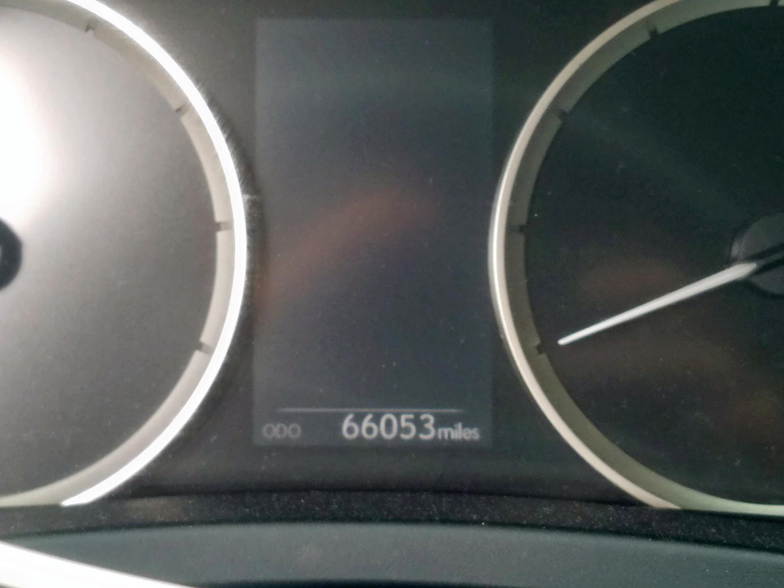 Photo 8 from auction – 2016 LEXUS IS 200T with VIN JTHBA1D25G5002913