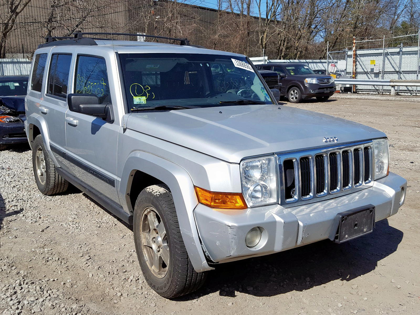 JEEP COMMANDER 2009 with VIN 1J8HG48K69C530067 - Photo from auction
