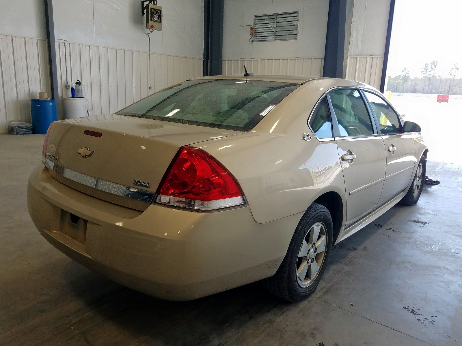 Photo 4 from auction – 2009 CHEVROLET IMPALA 1LT with VIN 2G1WT57K391228638