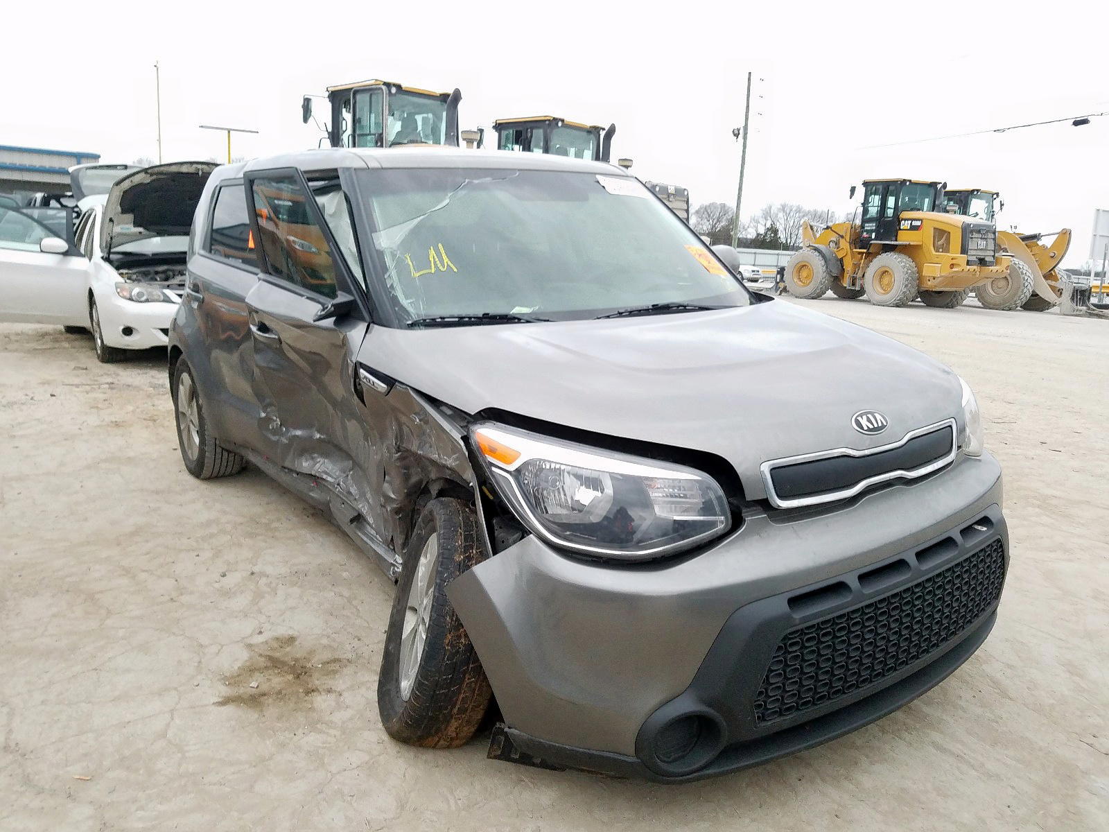 KIA SOUL 2016 with VIN KNDJN2A25G7362585 - Photo from auction