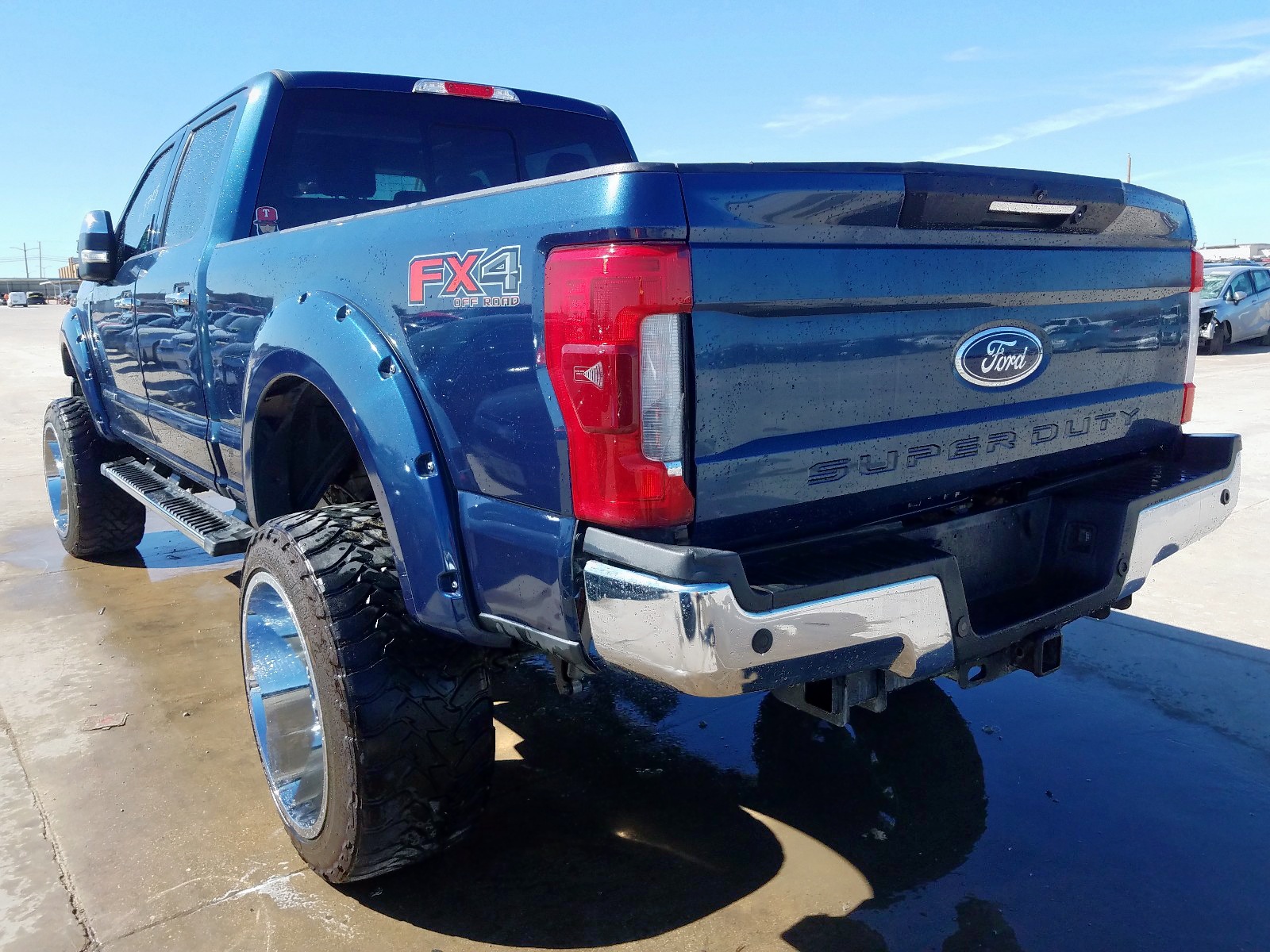 Photo 3 from auction – 2017 FORD F250 SUPER with VIN 1FT7W2BT5HEC41129