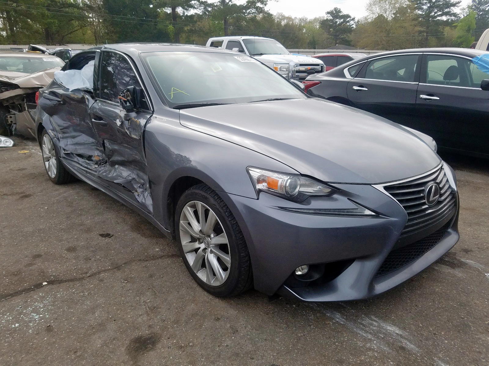LEXUS IS 200T 2016 with VIN JTHBA1D25G5002913 - Photo from auction