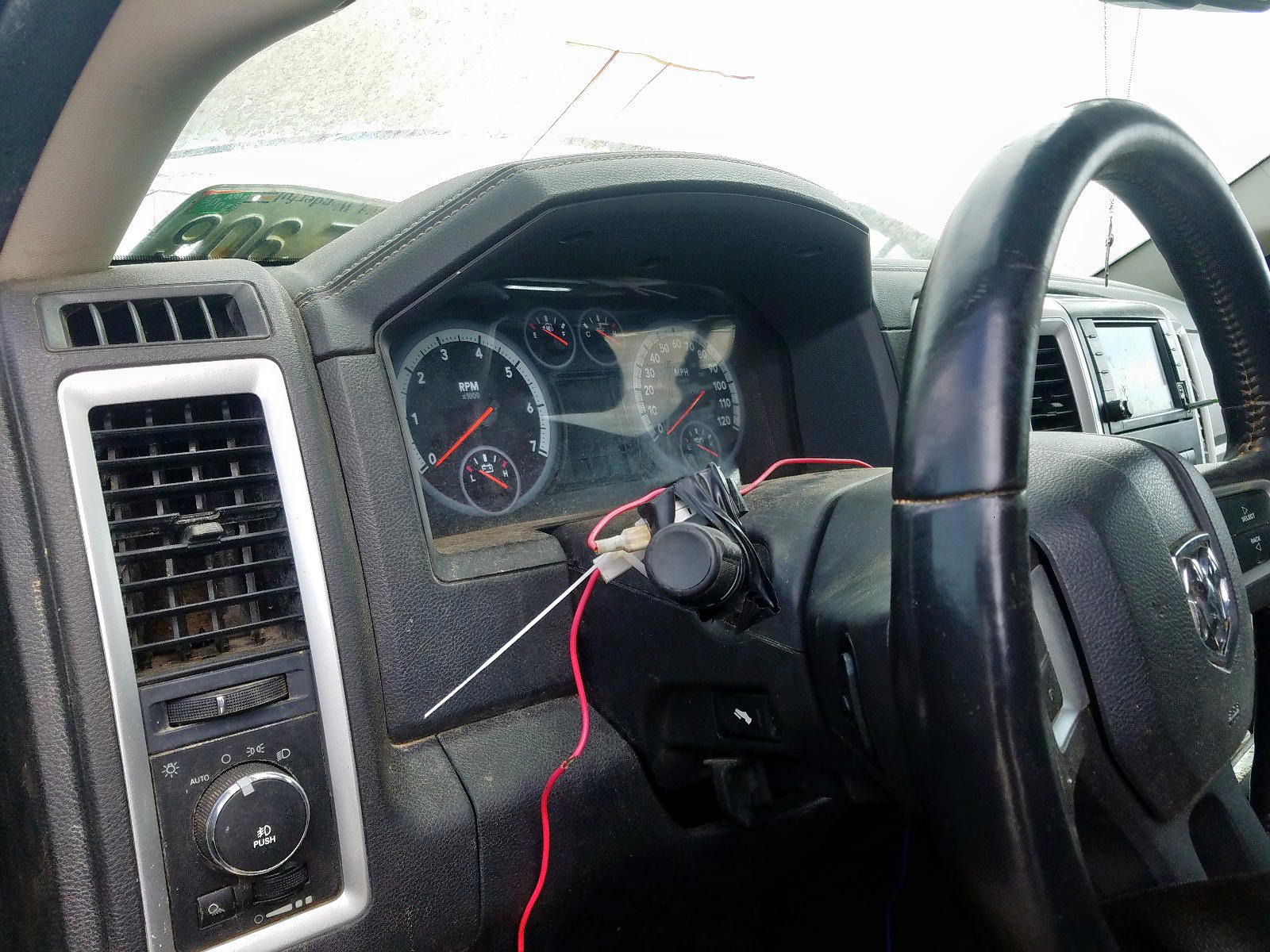 Photo 8 from auction – 2011 DODGE RAM 1500 with VIN 1D7RV1CT2BS675396
