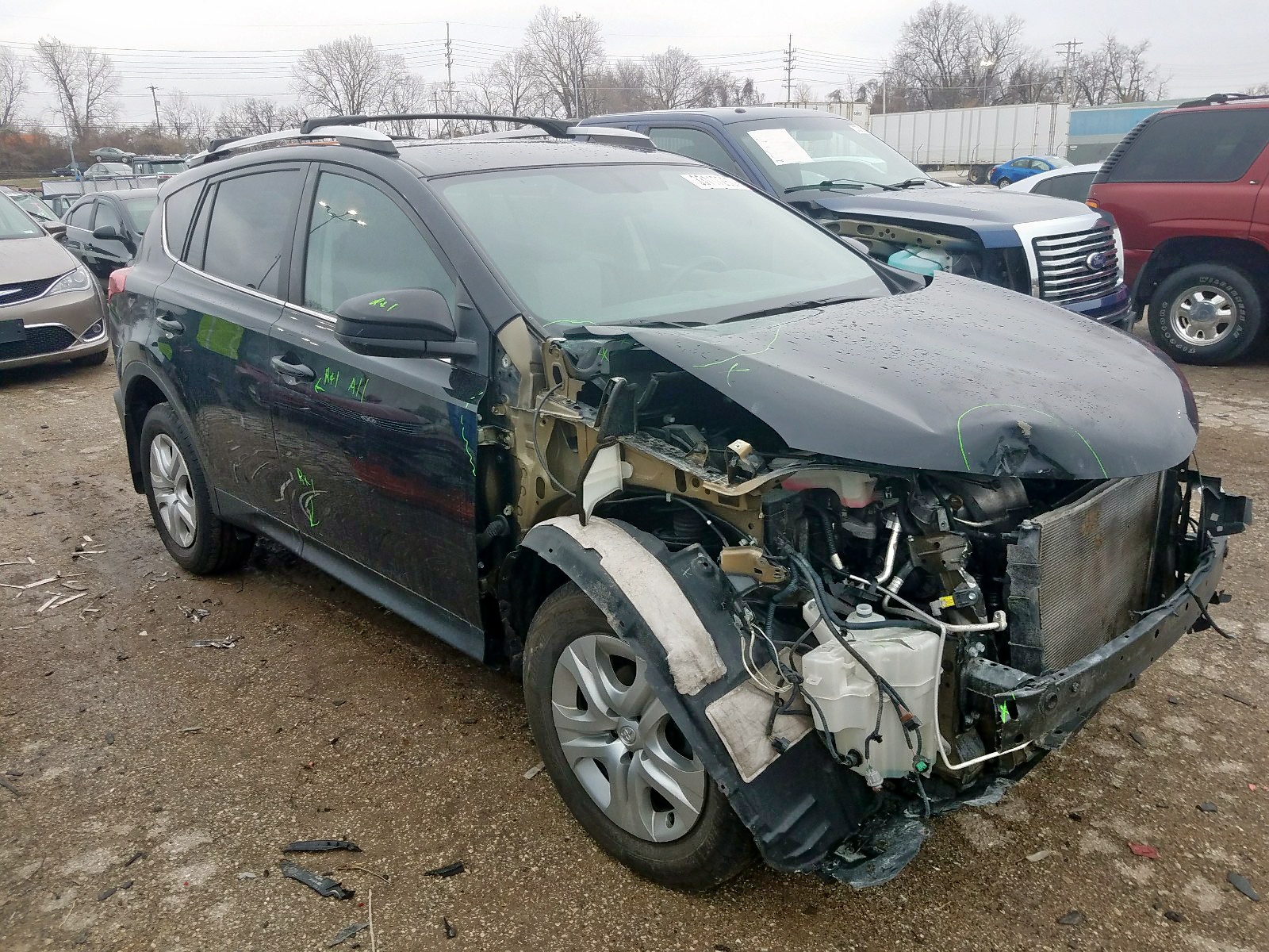 TOYOTA RAV4 LE 2014 with VIN 2T3ZFREV6EW105871 - Photo from auction