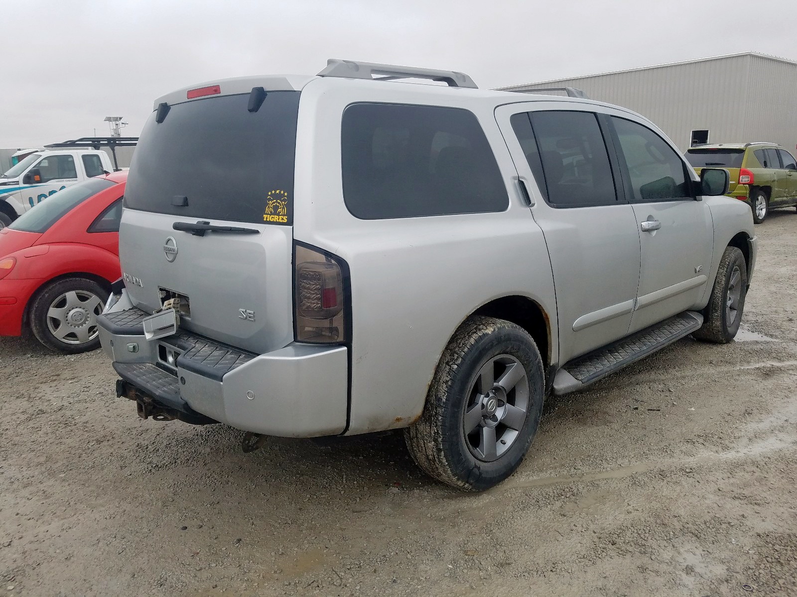 Photo 4 from auction – 2005 NISSAN ARMADA SE with VIN 5N1AA08B65N708363