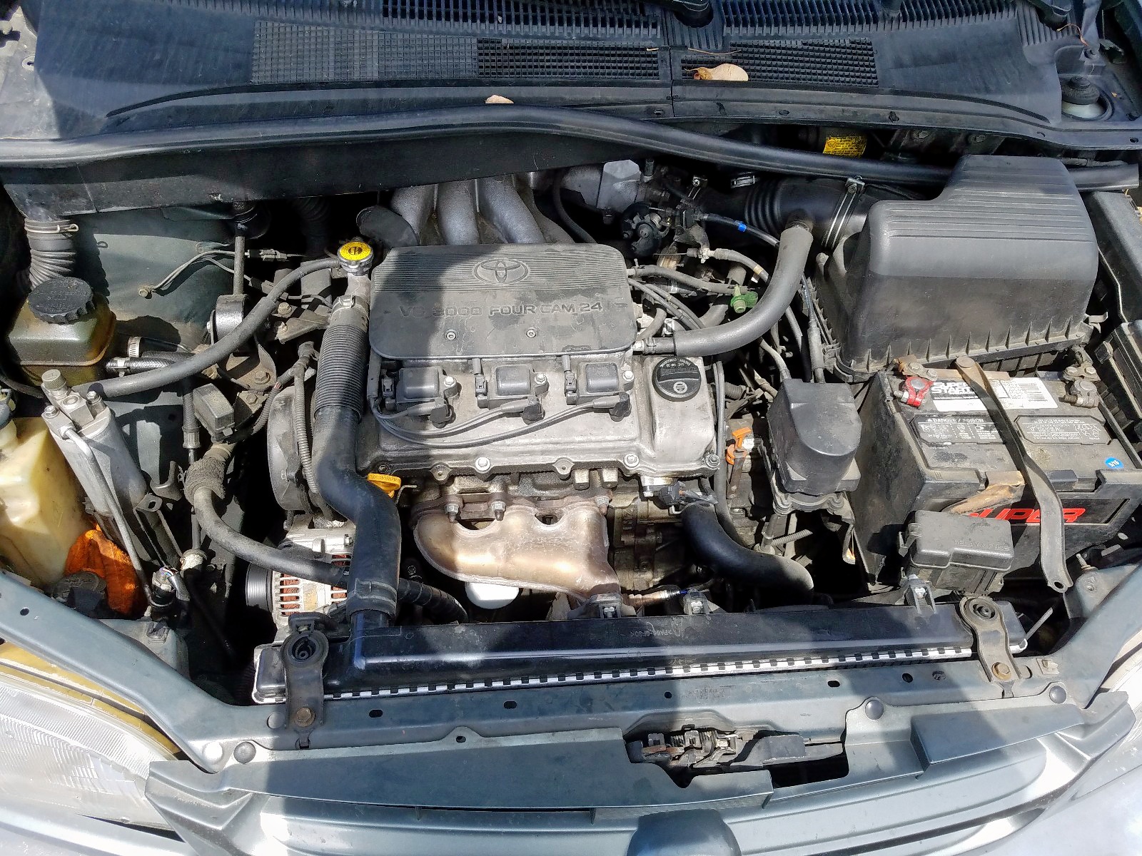 Photo 7 from auction – 2000 TOYOTA SIENNA LE with VIN 4T3ZF13C4YU199059