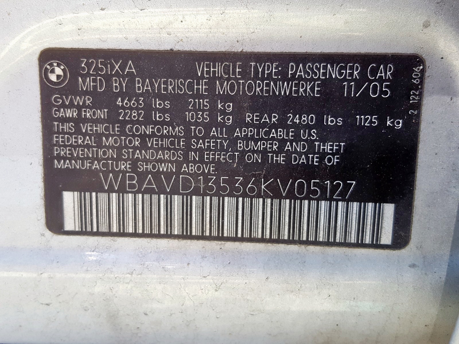Photo 10 from auction – 2006 BMW 325 XI with VIN WBAVD13536KV05127