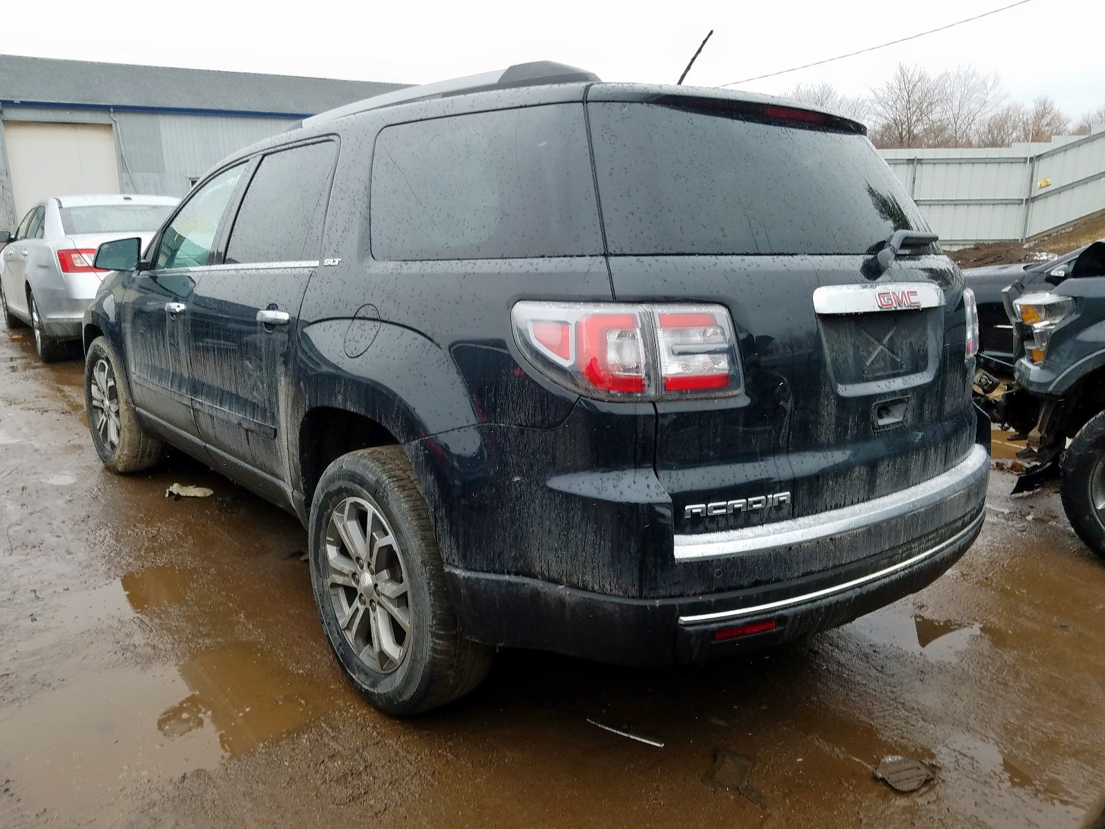 Photo 3 from auction – 2014 GMC ACADIA SLT with VIN 1GKKRRKD8EJ340599