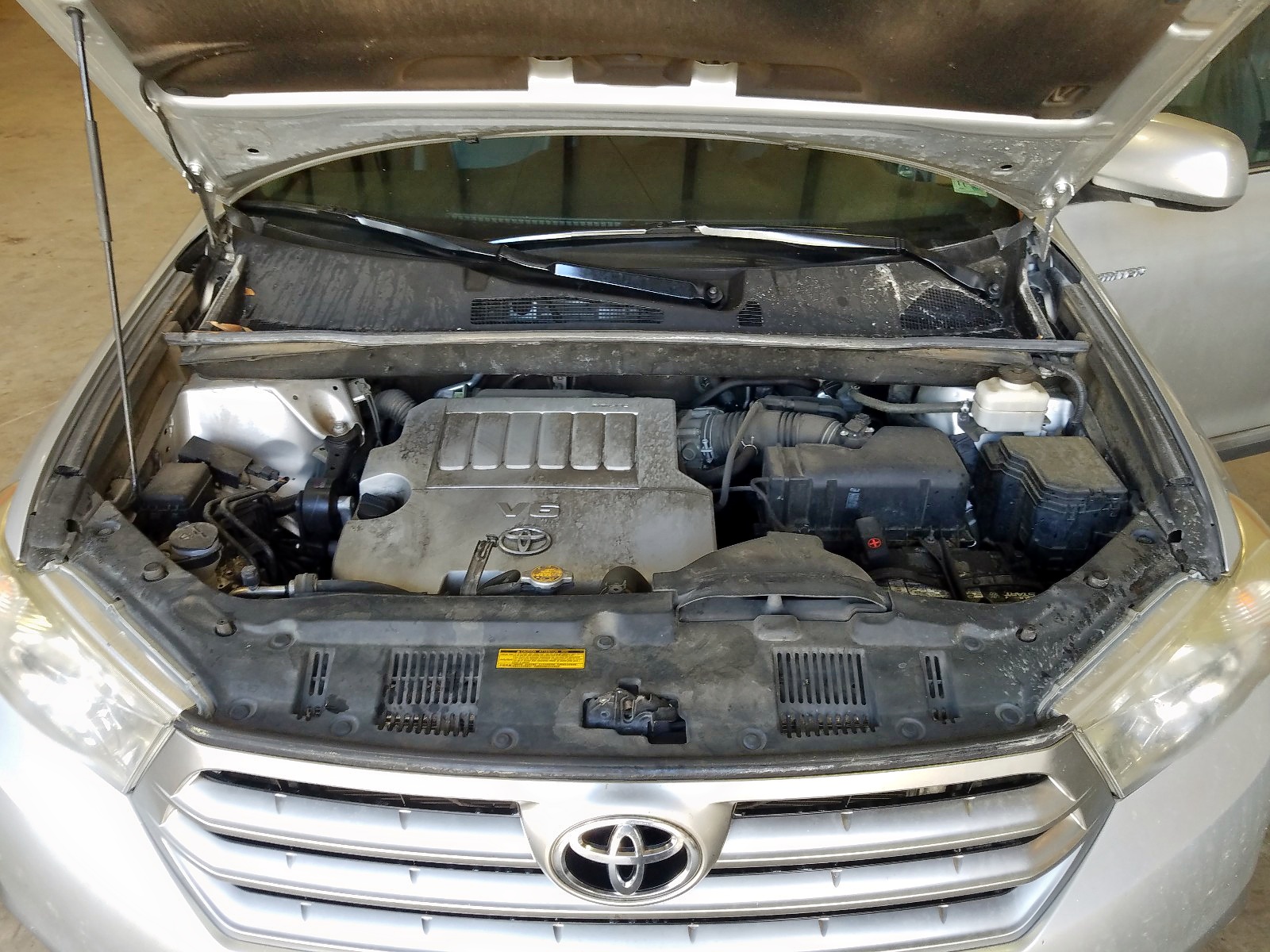 صورة رقم 7 من المزاد - 2013 TOYOTA HIGHLANDER مع VIN 5TDYK3EH0DS117433