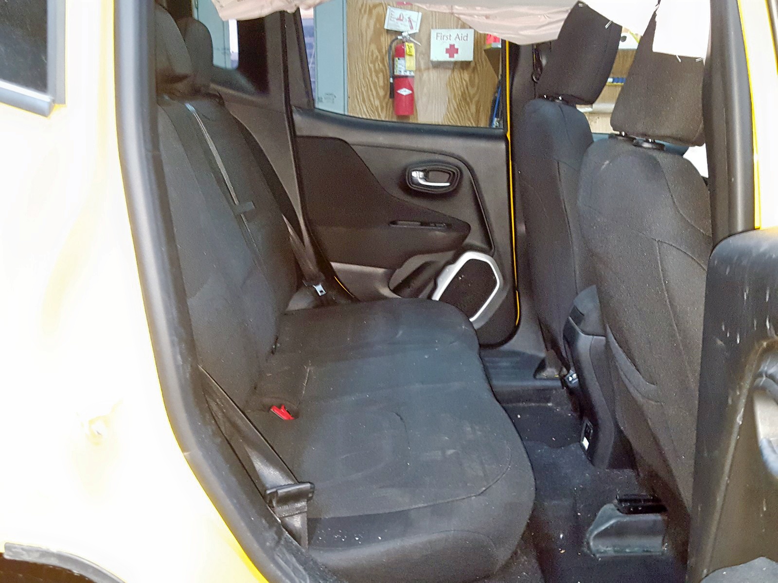Photo 6 from auction – 2018 JEEP RENEGADE L with VIN ZACCJBBB8JPH83696