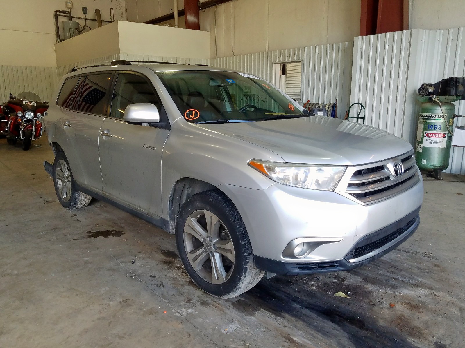 صورة رقم 1 من المزاد - 2013 TOYOTA HIGHLANDER مع VIN 5TDYK3EH0DS117433