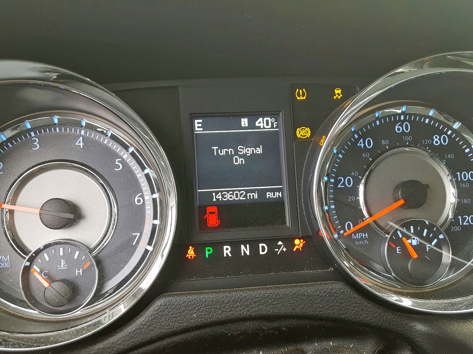 Photo 8 from auction – 2013 CHRYSLER TOWN & COU with VIN 2C4RC1BG4DR708696