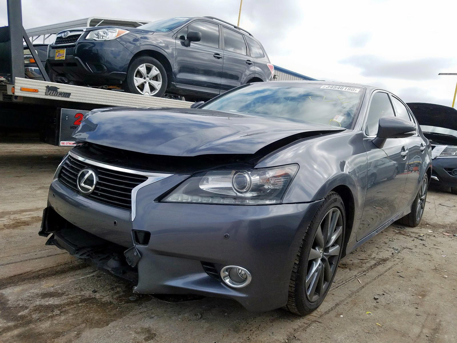 Photo 2 from auction – 2013 LEXUS GS 350 with VIN JTHBE1BL6D5014063