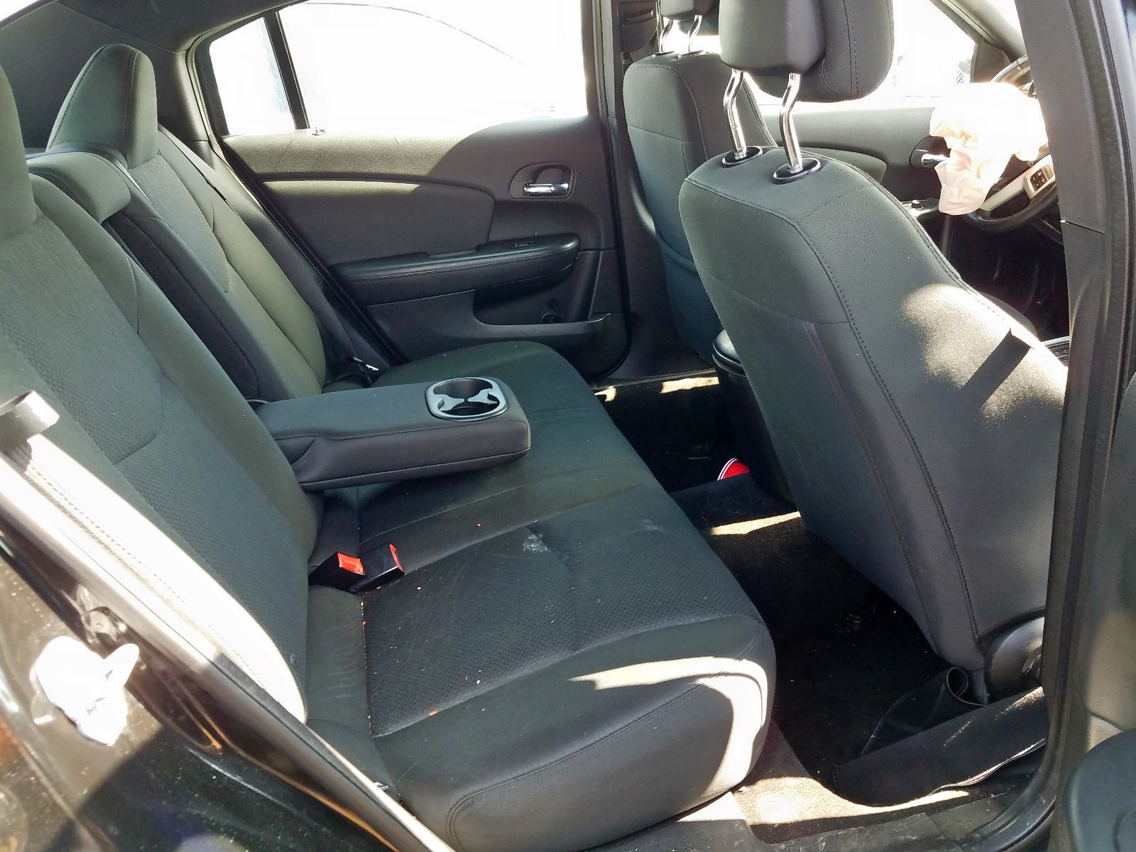 Photo 6 from auction – 2012 CHRYSLER 200 TOURIN with VIN 1C3CCBBG9CN107487