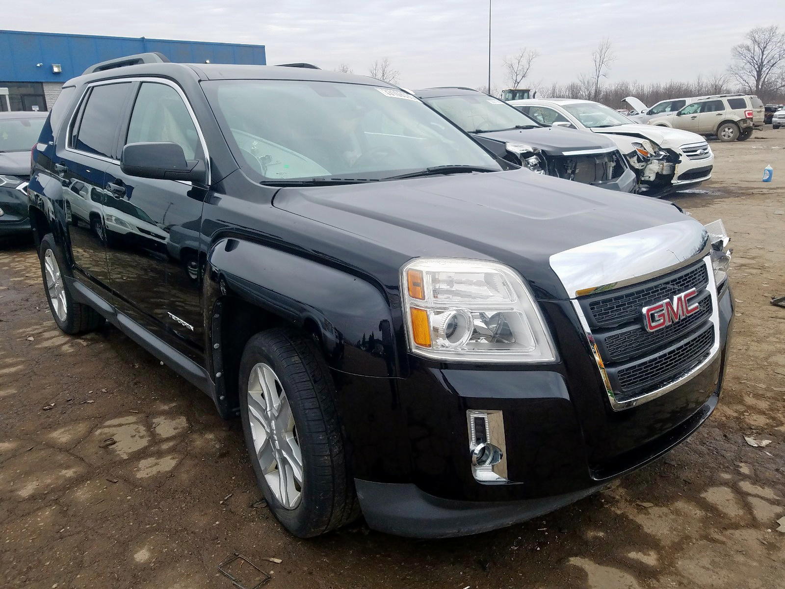 GMC TERRAIN SL 2011 with VIN 2CTFLUE54B6403359 - Photo from auction