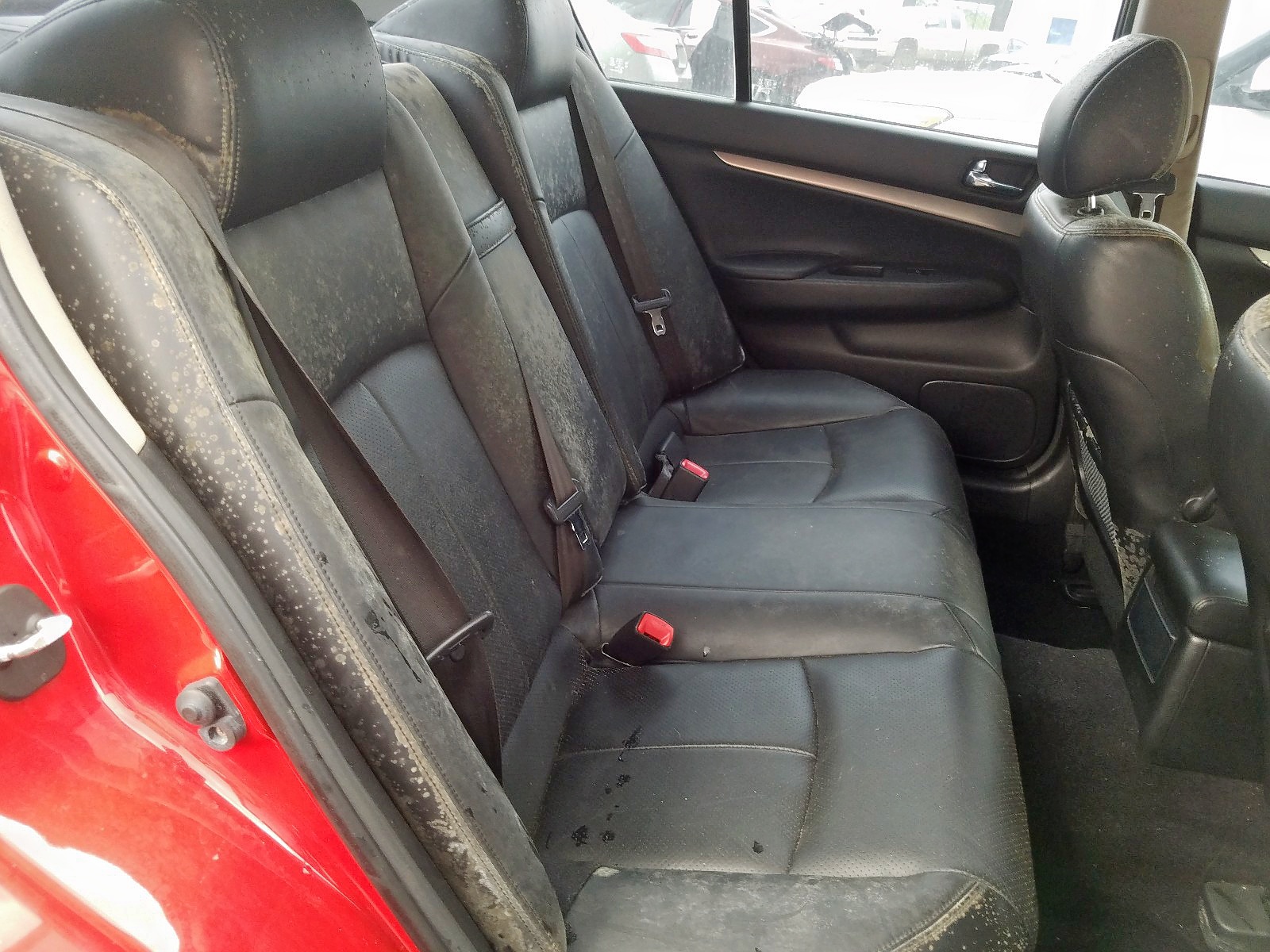 Photo 6 from auction – 2010 INFINITI G37 BASE with VIN JN1CV6AP3AM406929