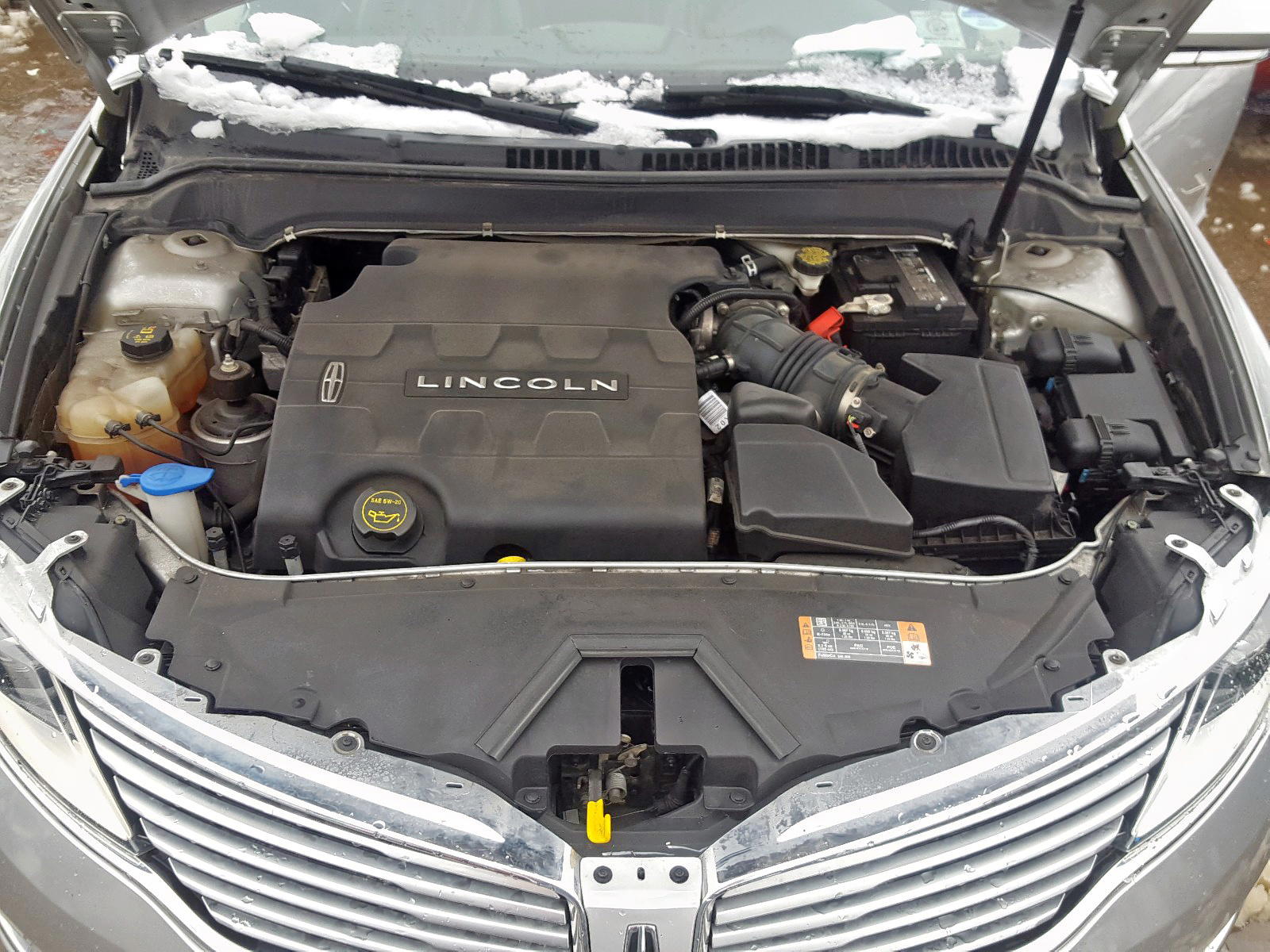Photo 7 from auction – 2016 LINCOLN MKZ with VIN 3LN6L2GK7GR606924