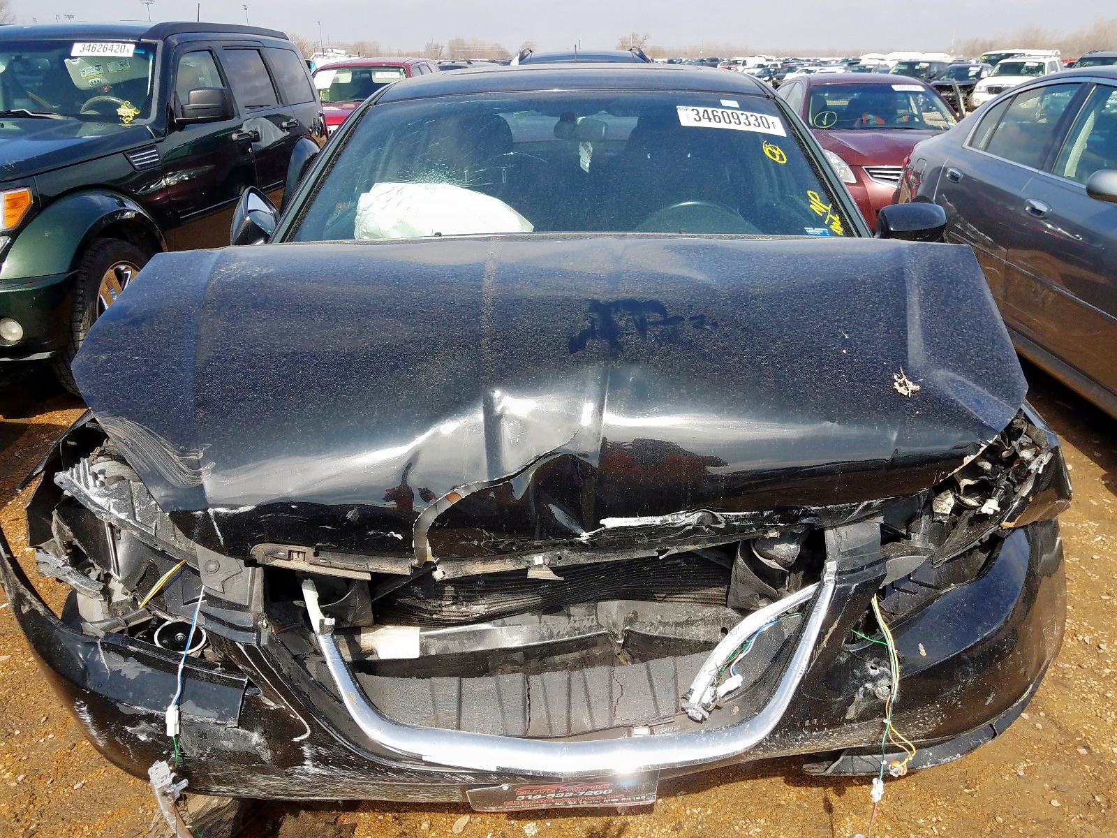 Photo 7 from auction – 2012 CHRYSLER 200 TOURIN with VIN 1C3CCBBG9CN107487