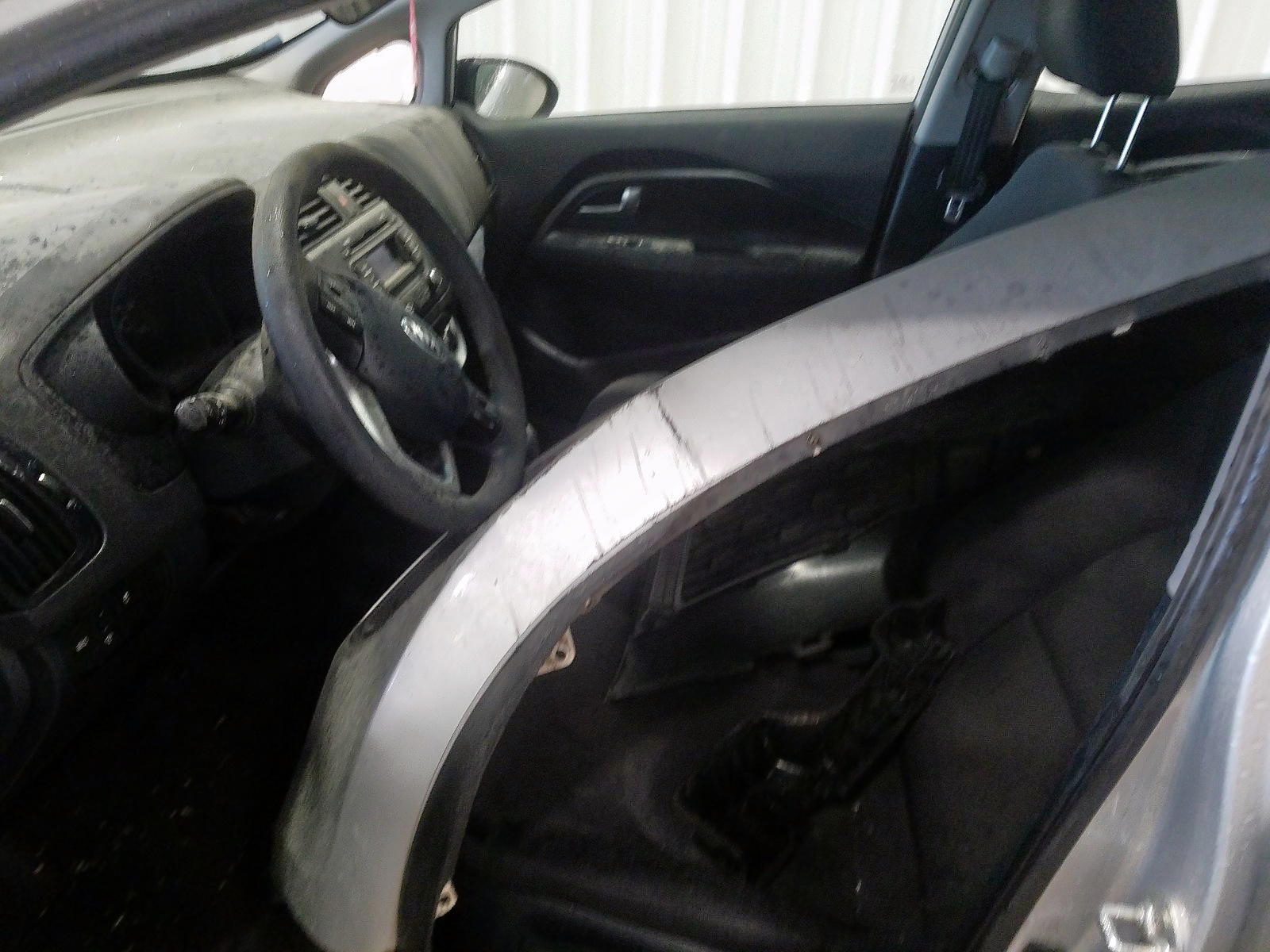 Photo 5 from auction – 2015 KIA RIO LX with VIN KNADM4A36F6507106