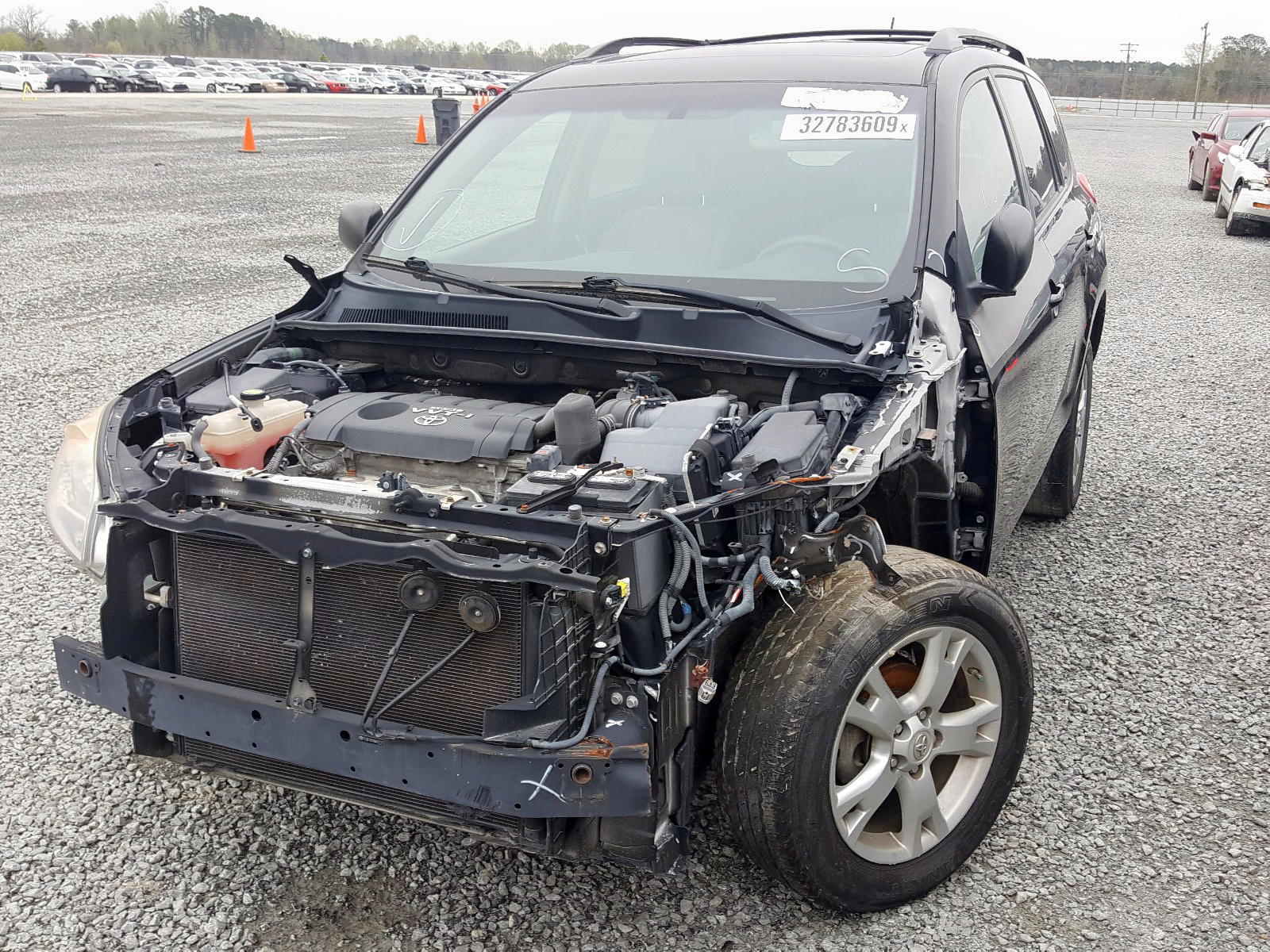Photo 2 from auction – 2011 TOYOTA RAV4 with VIN 2T3BF4DV4BW091731