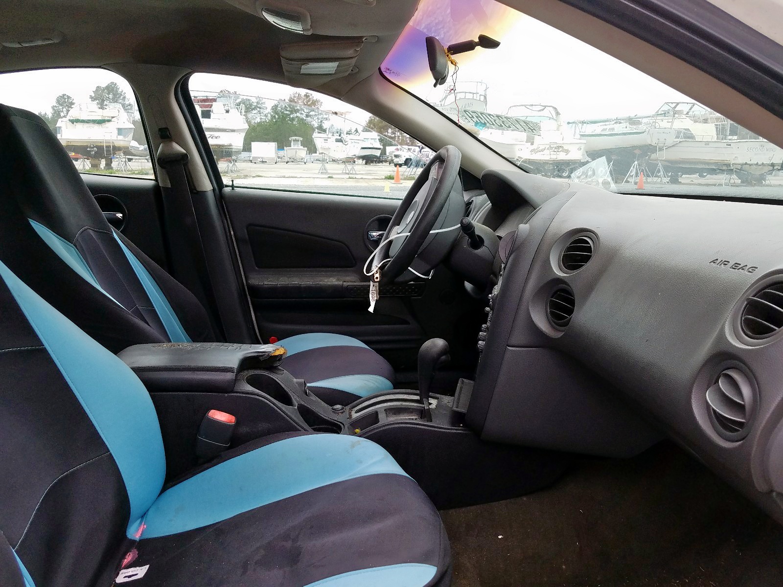 Photo 5 from auction – 2004 PONTIAC GRAND PRIX with VIN 2G2WP522341240448