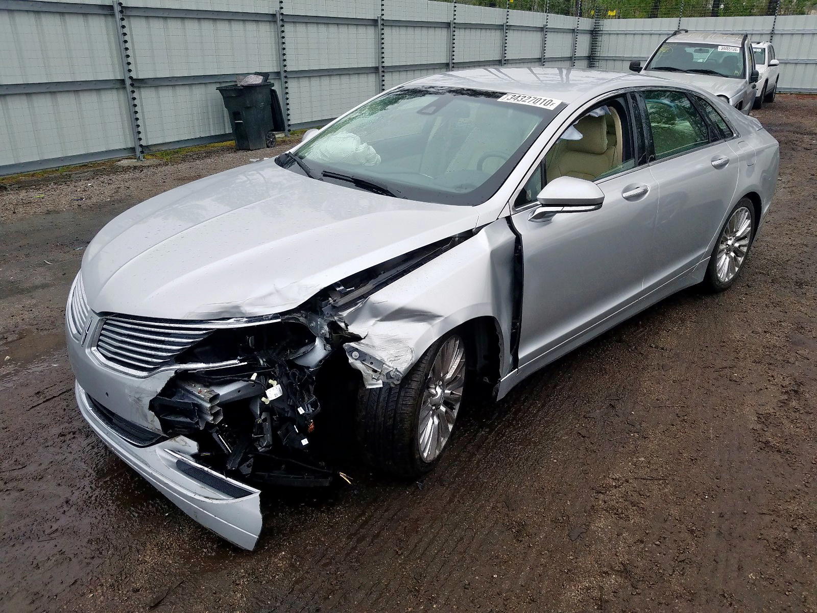 Photo 2 from auction – 2013 LINCOLN MKZ with VIN 3LN6L2G98DR821253