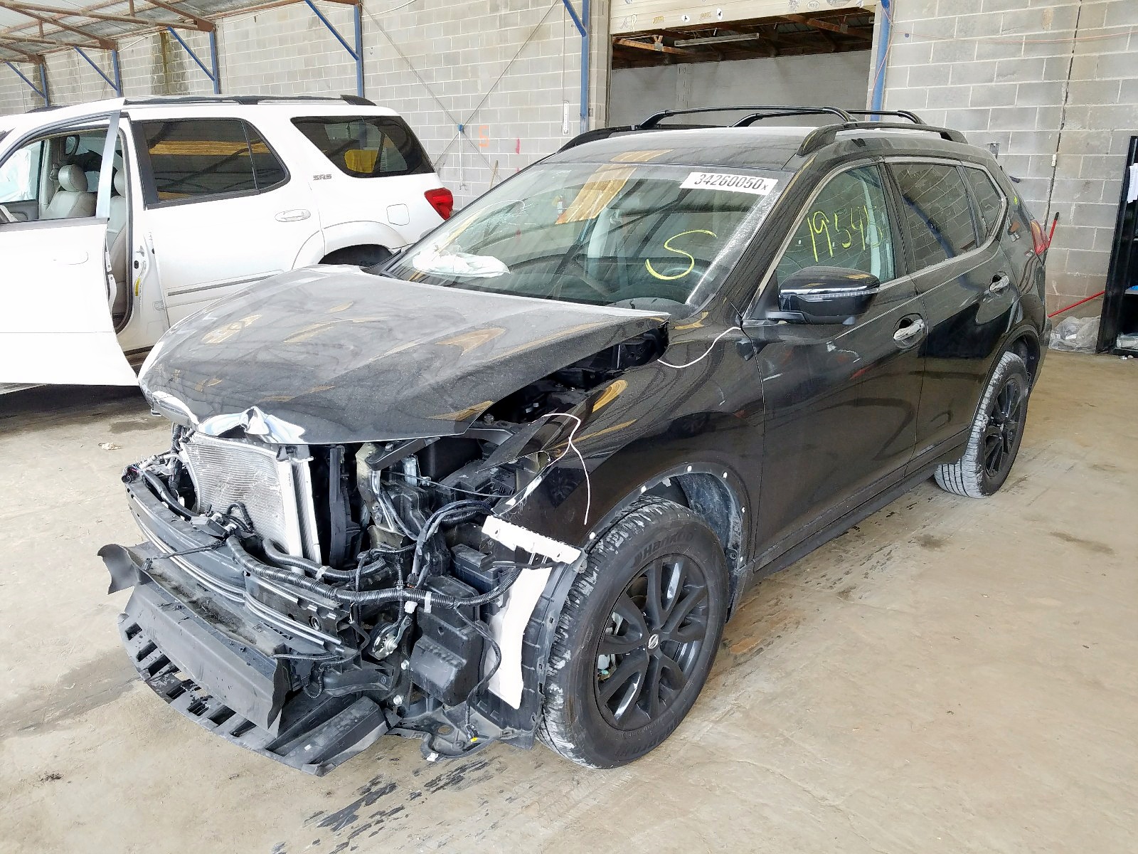 Photo 2 from auction – 2018 NISSAN ROGUE S with VIN 5N1AT2MT3JC746479