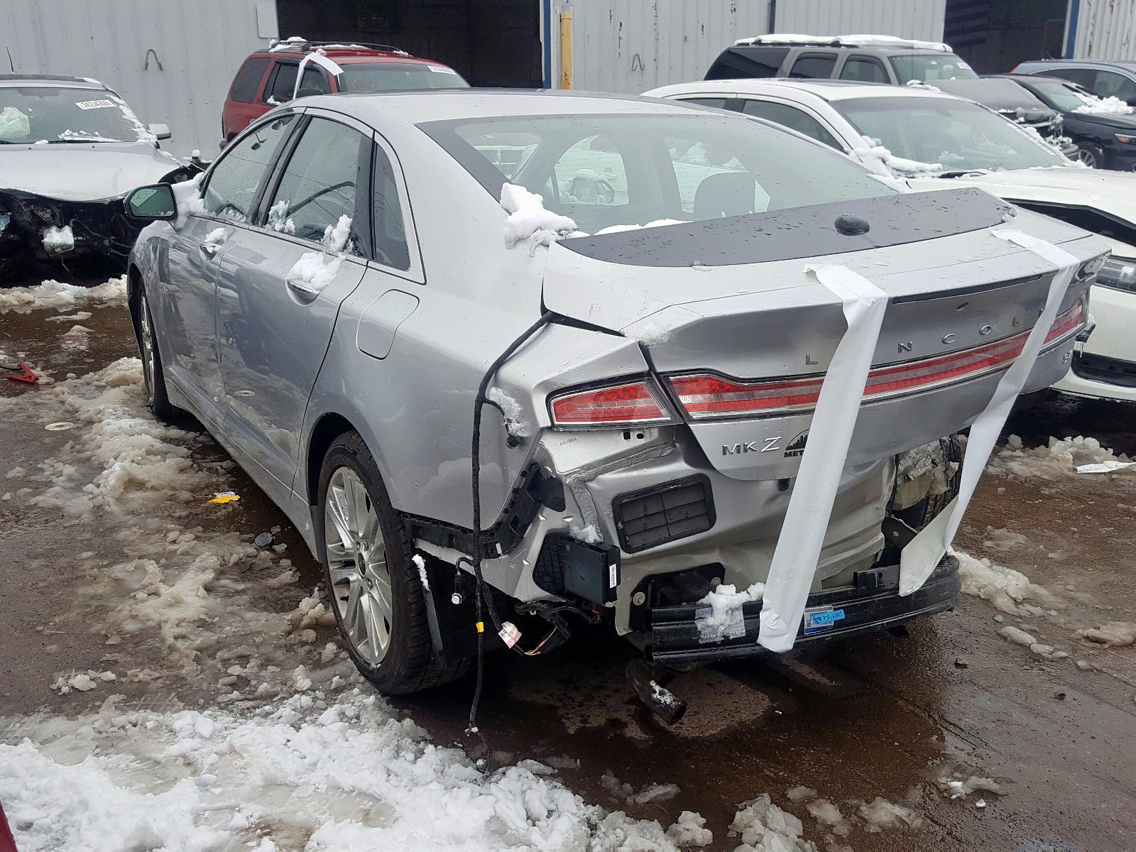 Photo 3 from auction – 2016 LINCOLN MKZ with VIN 3LN6L2GK7GR606924