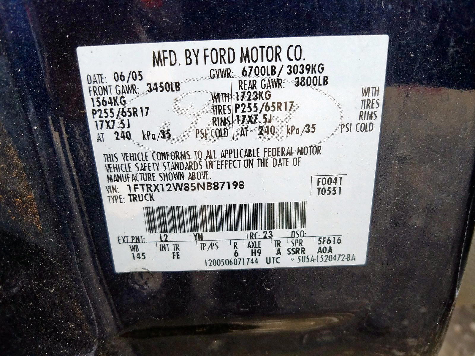 Photo 10 from auction – 2005 FORD F150 with VIN 1FTRX12W85NB87198