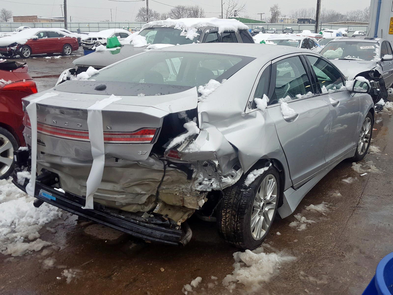 Photo 4 from auction – 2016 LINCOLN MKZ with VIN 3LN6L2GK7GR606924
