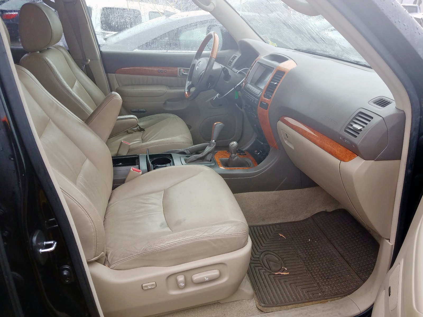 Photo 5 from auction – 2006 LEXUS GX 470 with VIN JTJBT20X960108986
