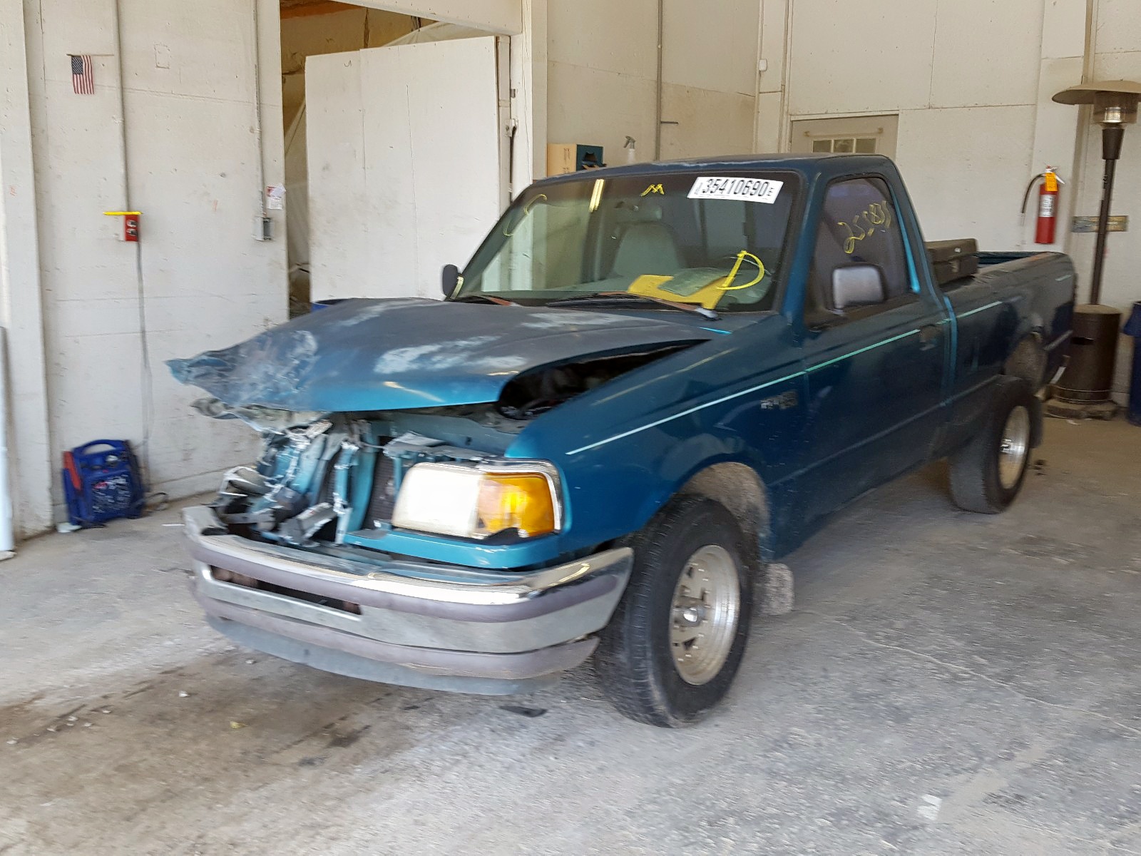 Фото 2 с аукциона – 1997 FORD RANGER с VIN 1FTCR10A8VUC65587