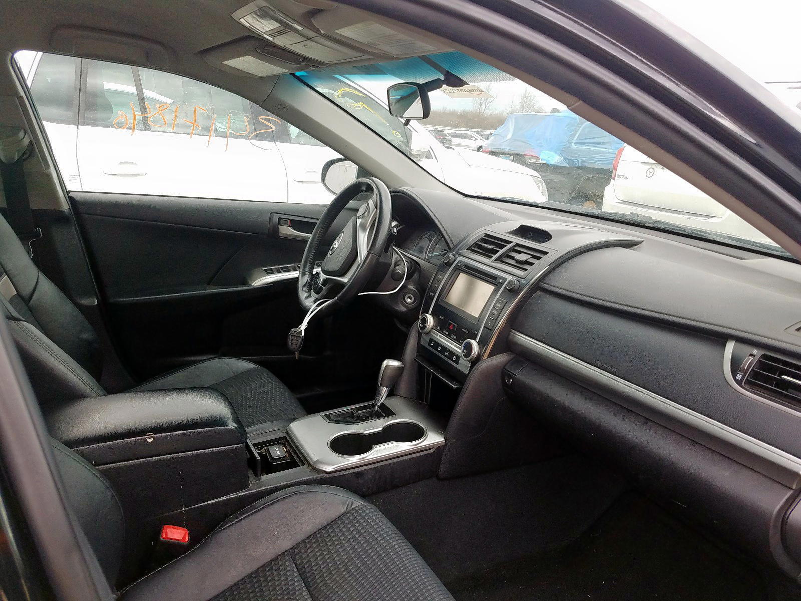 Photo 5 from auction – 2014 TOYOTA CAMRY with VIN 4T1BF1FK2EU420652