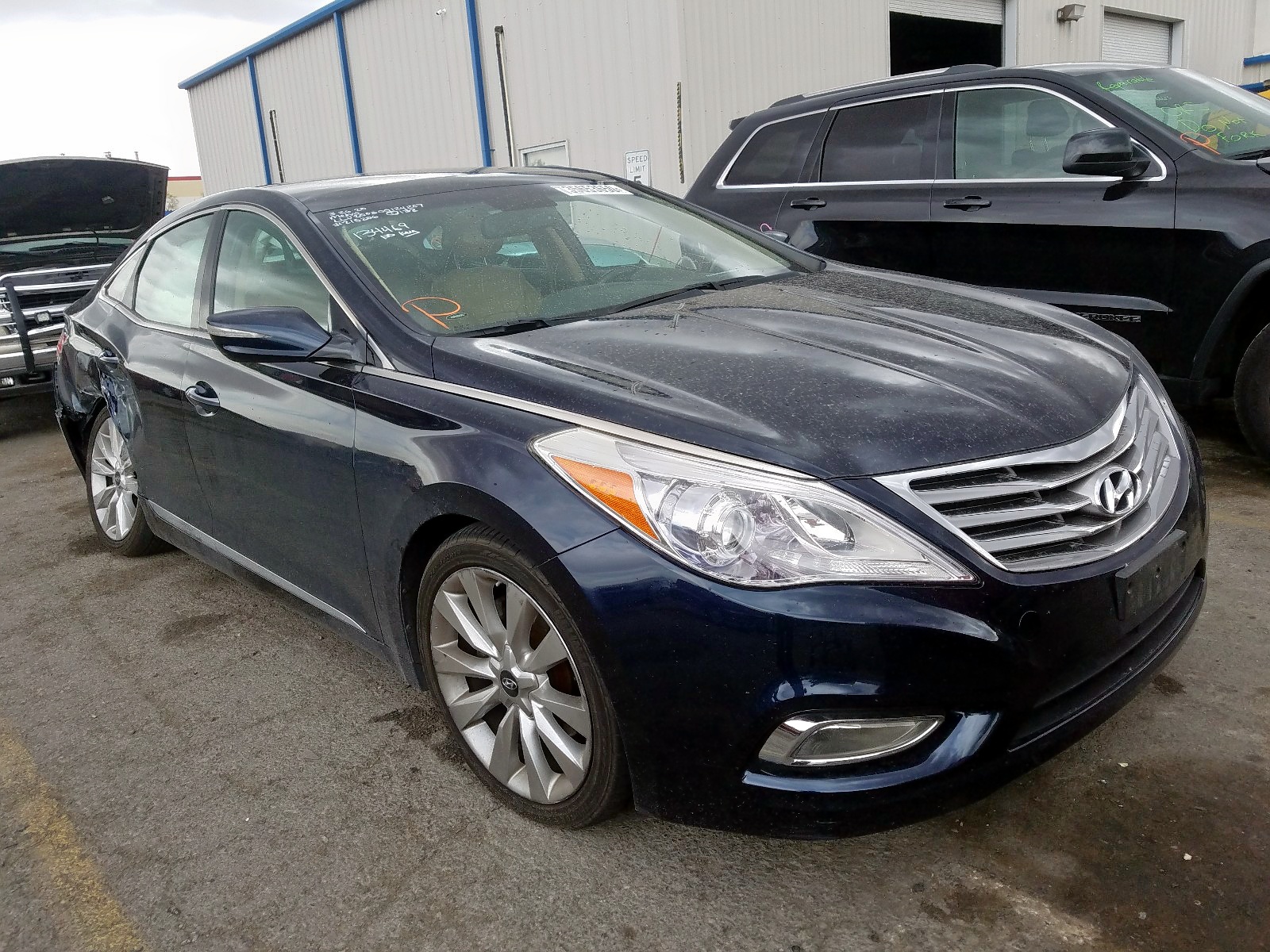Photo 1 from auction – 2012 HYUNDAI AZERA GLS with VIN KMHFH4JG5CA123244