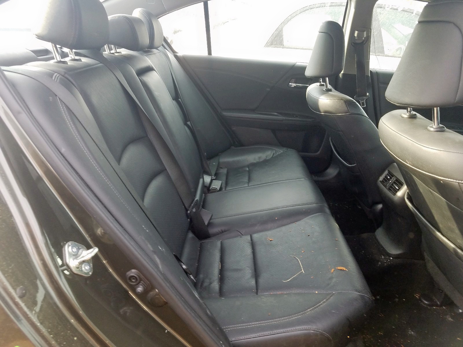 Photo 6 from auction – 2015 HONDA ACCORD EXL with VIN 1HGCR2F86FA100331