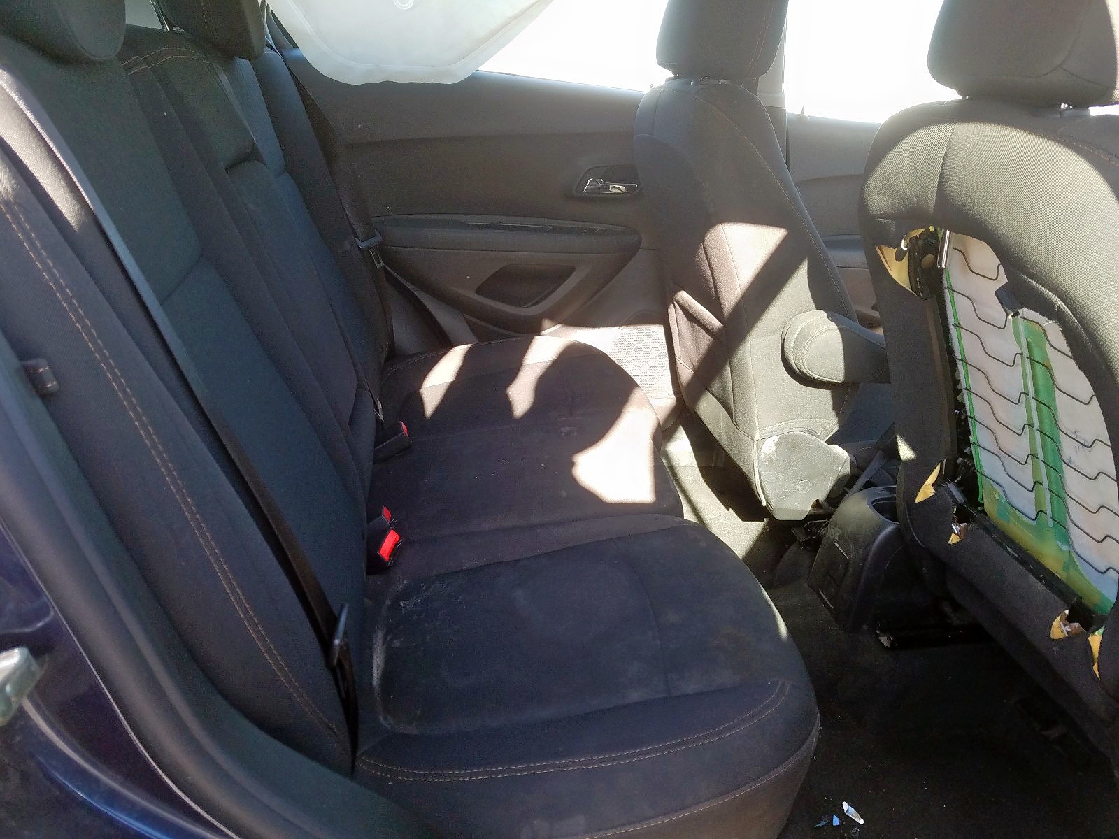 Photo 6 from auction – 2018 CHEVROLET TRAX LS with VIN 3GNCJKSB4JL399687