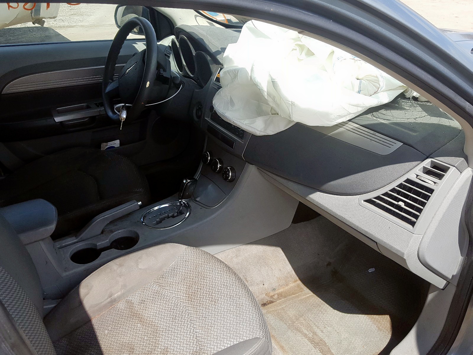 Photo 5 from auction – 2008 CHRYSLER SEBRING LX with VIN 1C3LC46K98N264275